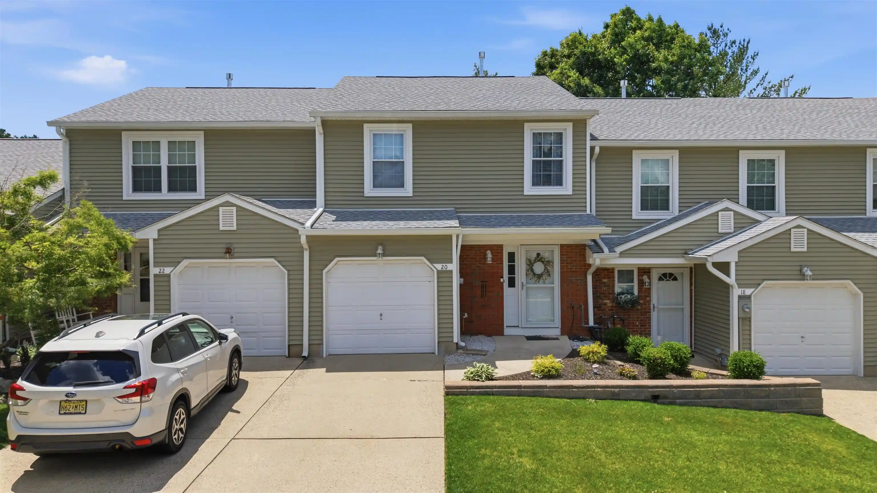Homes for sale in Eatontown, NJ | 20 Oak Lane, Eatontown, NJ 07724 | MLS# 260010781