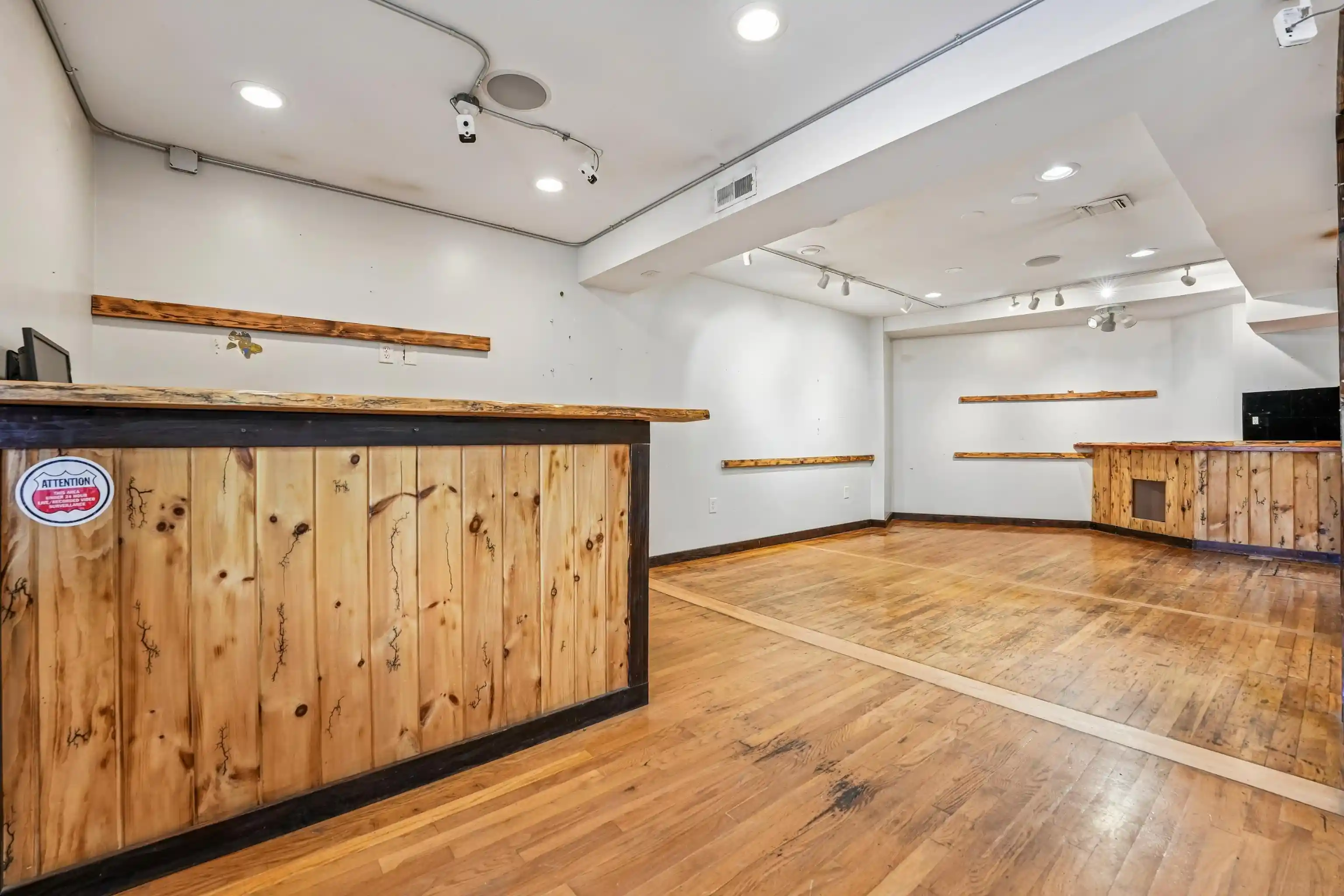 Photo 4 of Condo for sale at 271 Newark Ave #1, Jersey City, NJ 07302 | MLS# 260010824 | Listing updated on 2026-09-01