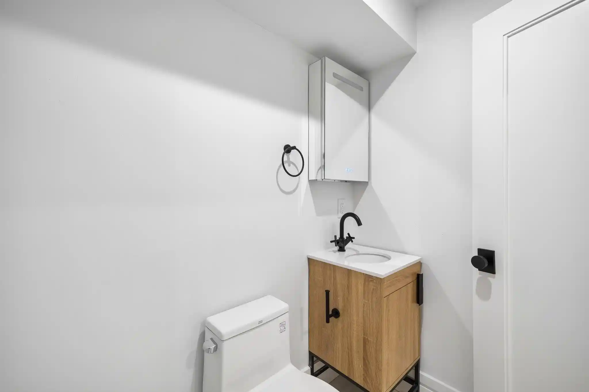 Homes for sale in Jersey City, NJ | 113 Lincoln St #1R, Jersey City, NJ 07306 | MLS# 260010892
