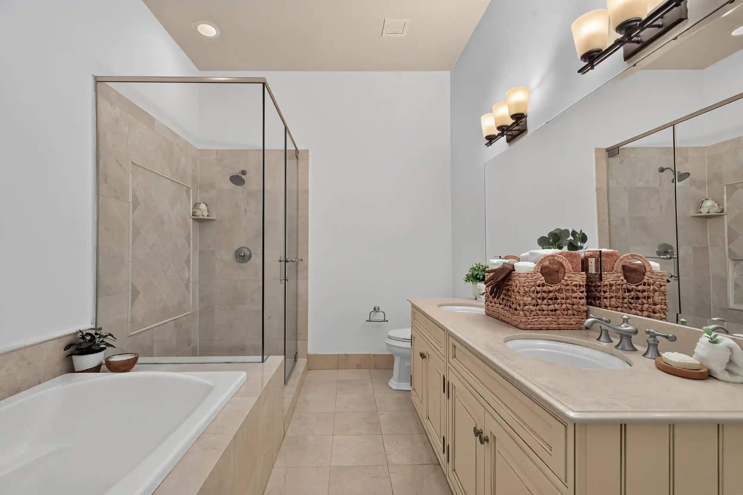 Listing Photo 5 - Condo for sale in building located at 301 Grand St, Jersey City, NJ 08022 - Unit #A