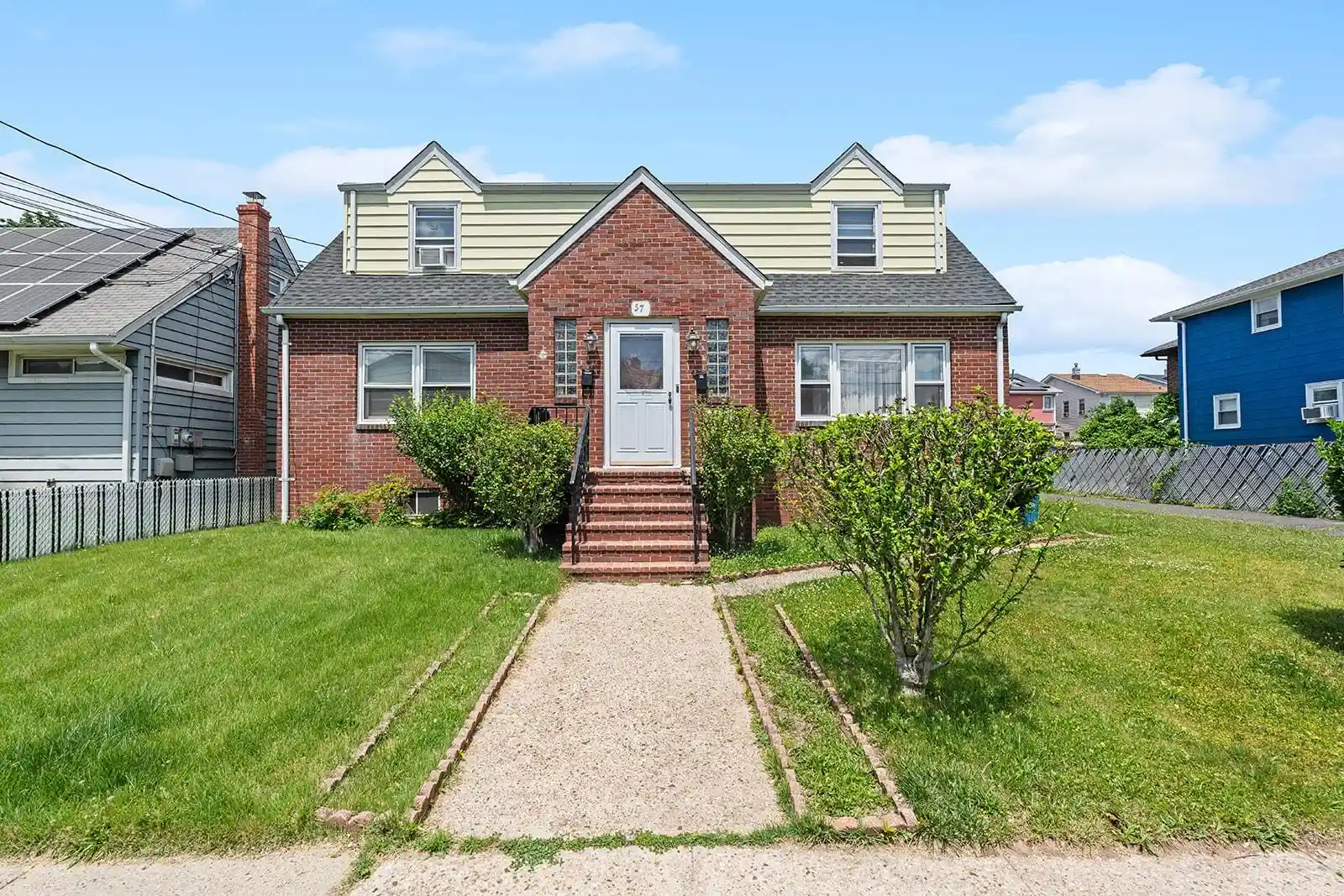 Homes for sale in North Arlington, NJ | 57 Devon St, North Arlington, NJ 07031 | MLS# 260011133