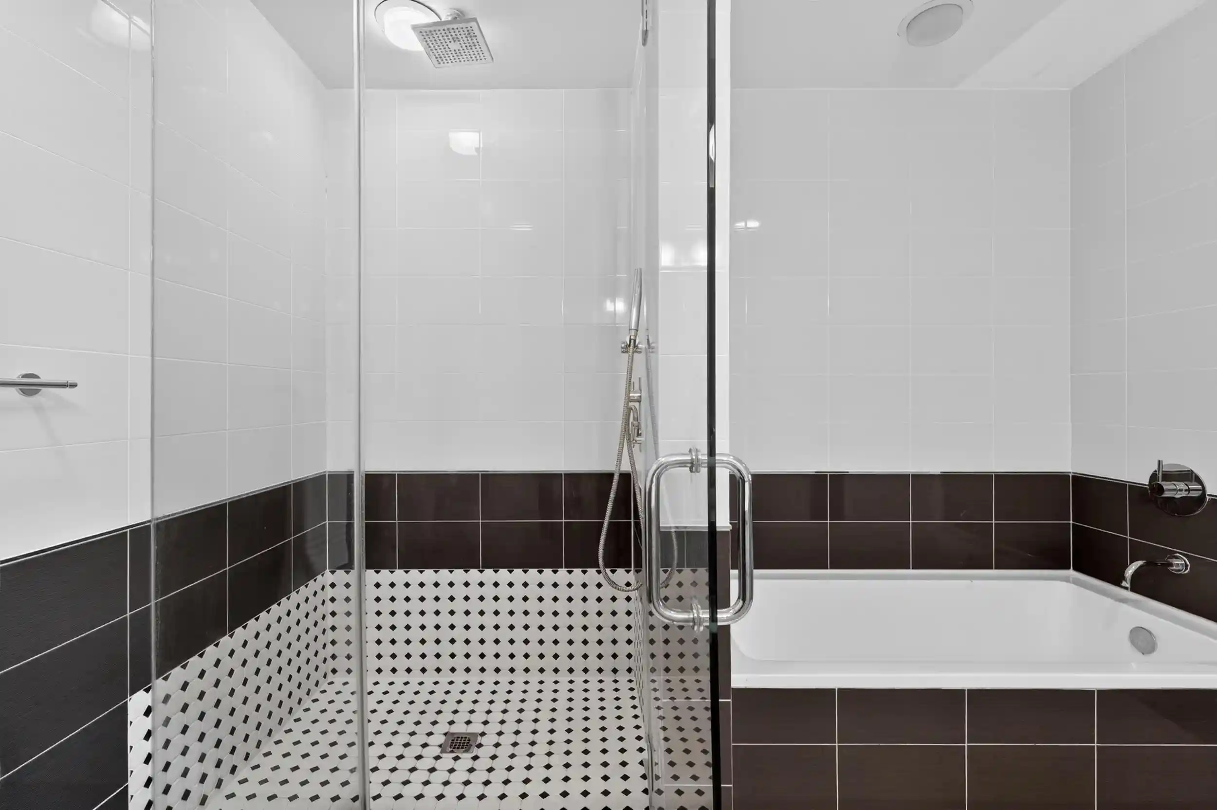 2nd image of 3312 Hudson Ave #PH2, Union City, NJ 07087 | MLS# 260011215