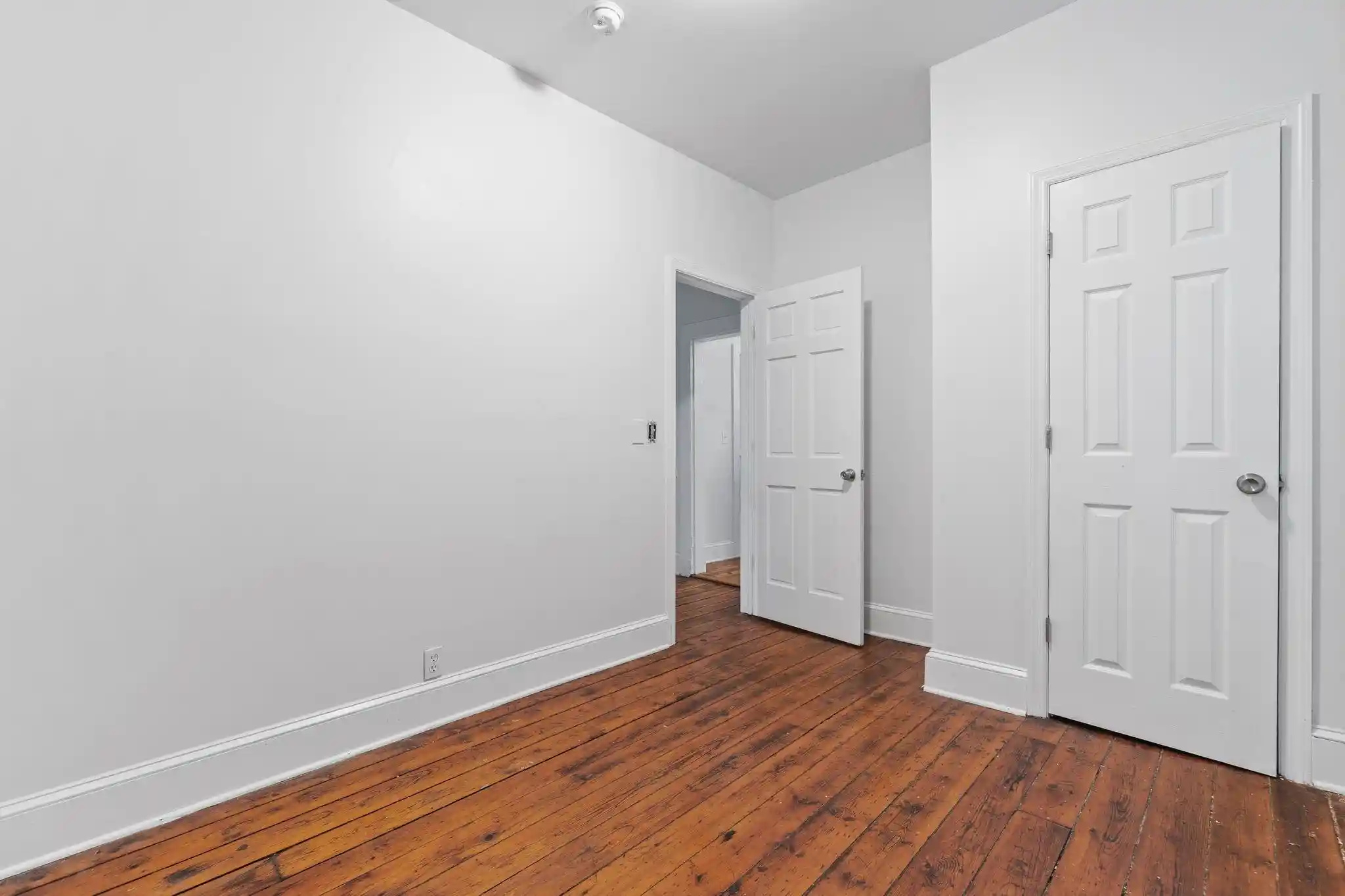 Listing Photo 5 - Condo for sale in building located at 91 Ocean Ave, Jersey City, NJ 07305
