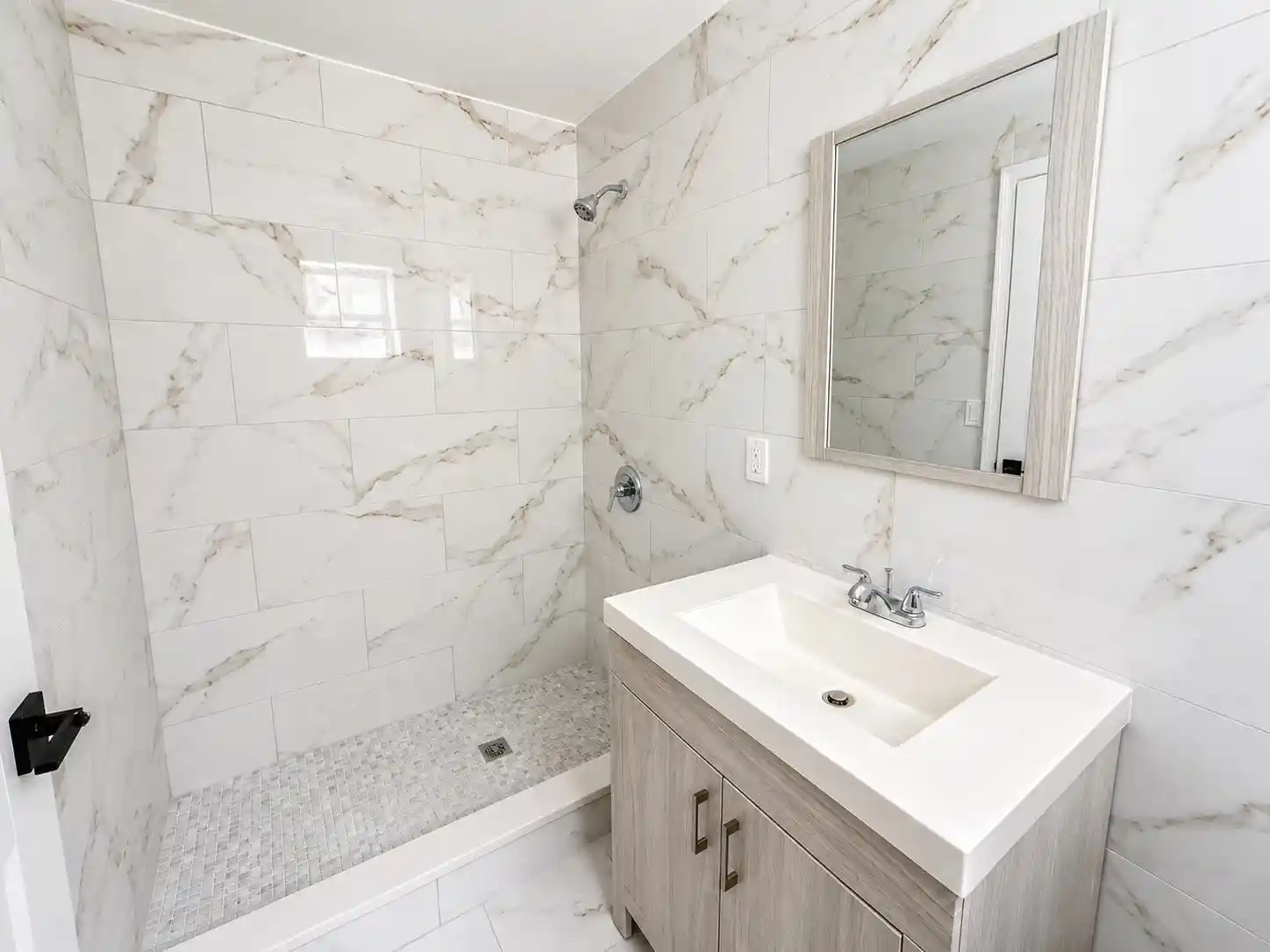 Photo 3 of House for sale at 521 Mercer St, Jersey City, NJ 07306 | MLS# 260011271 | Listing updated on 2026-07-08