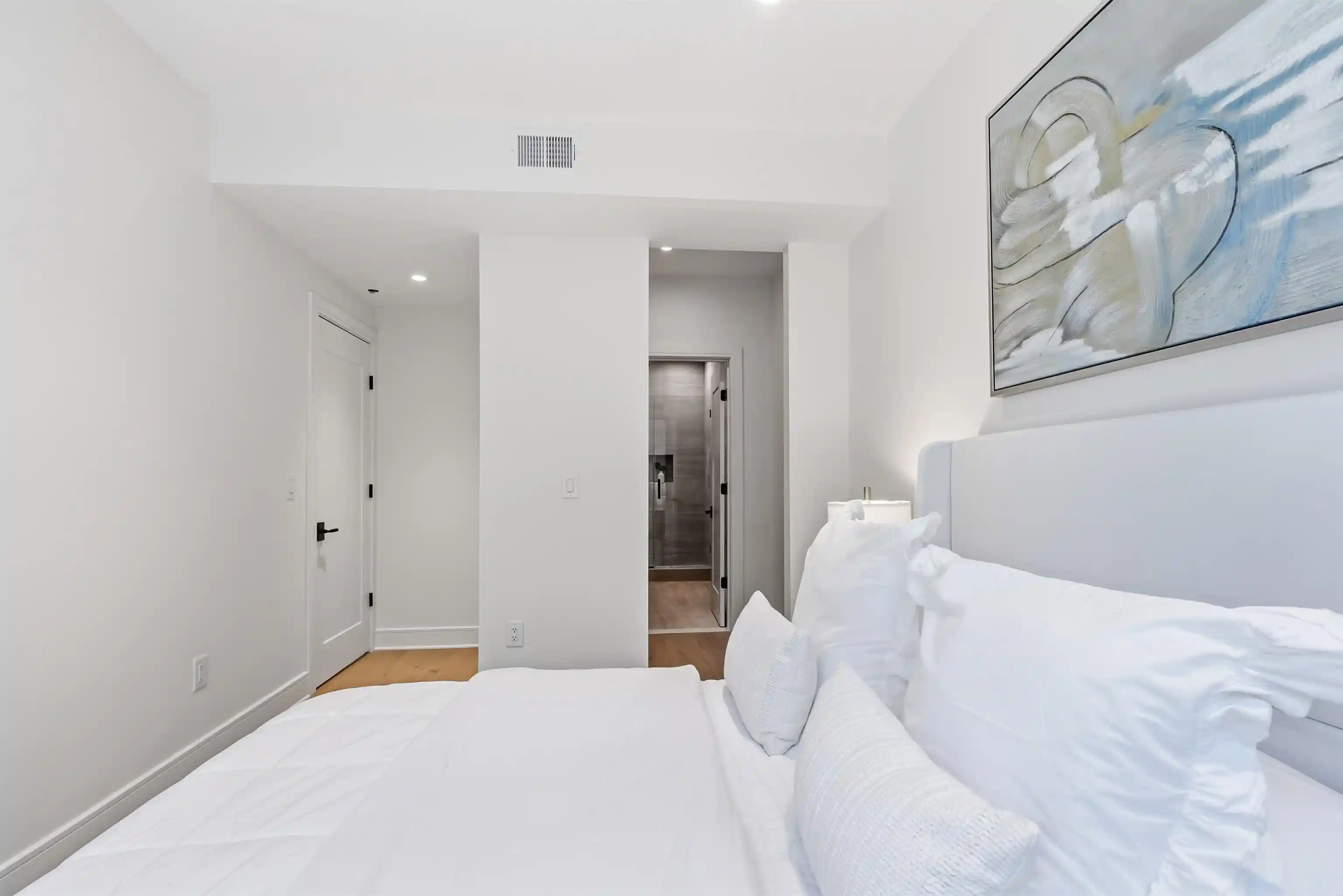 Photo 3 of Sale Pending at 225 Montgomery St #3, Jersey City, NJ 07302 | MLS# 260011299 | Listing updated on 2026-07-22