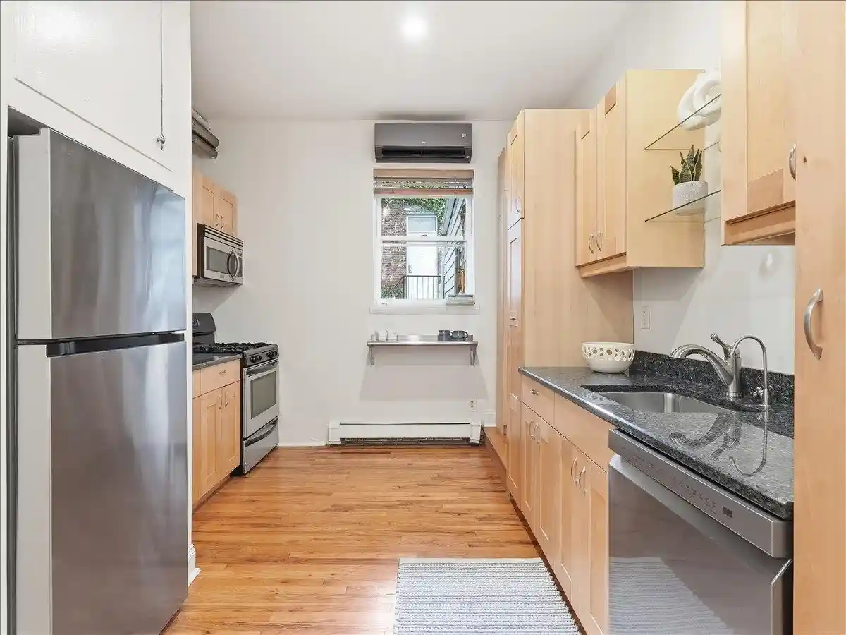 3rd image of 321 Bloomfield St #2, Hoboken, NJ 07030 | MLS# 260011443