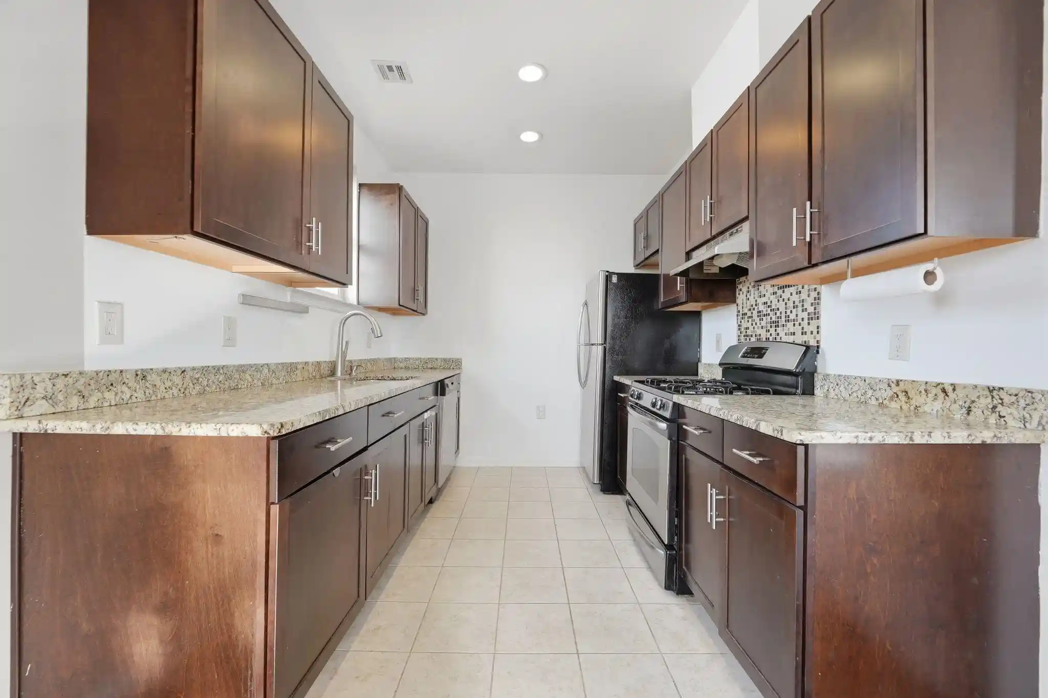 2nd image of 1209 Smt Ave, Jersey City, NJ 07307