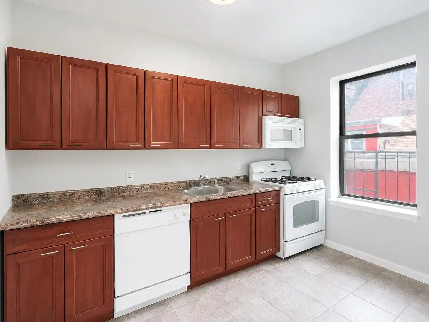 5th image of 333 Fairmount Ave, Jersey City, NJ 07306