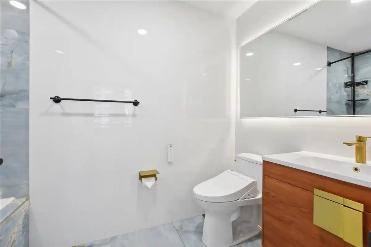 Photo 3 of Sale Pending at 389 Washington St #23A, Jersey City, NJ 07302 | MLS# 260011521 | Listing updated on 2026-07-11