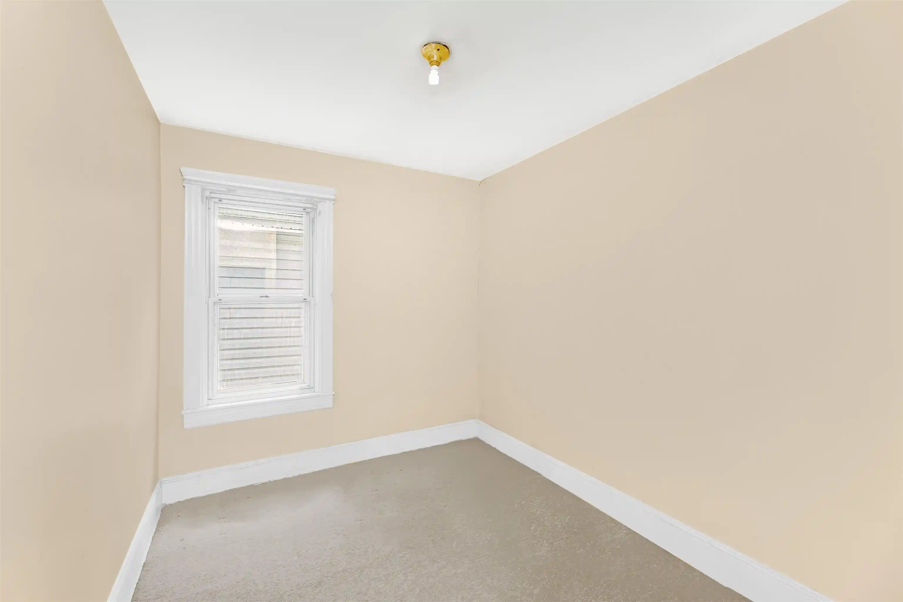 Photo 4 of Sale Pending at 78 West 28th St, Bayonne, NJ 07002 | MLS# 260011643 | Listing updated on 2026-07-03