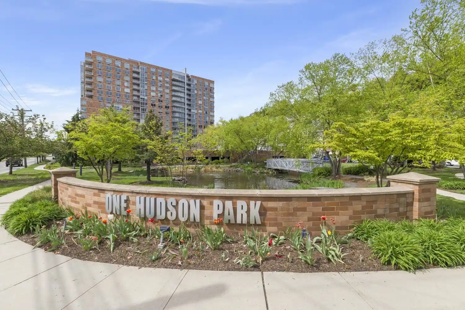 1st image of 310 Hudson Park #310, Edgewater, NJ 07020 | MLS# 260011670