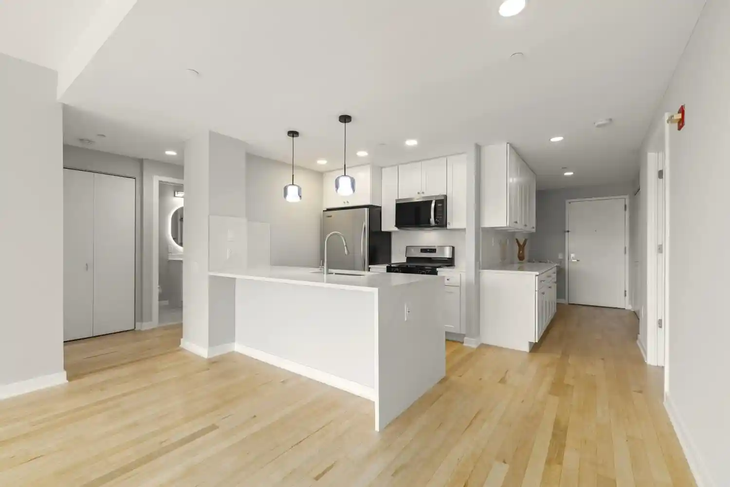 30th image of 310 Hudson Park #310, Edgewater, NJ 07020 | MLS# 260011670