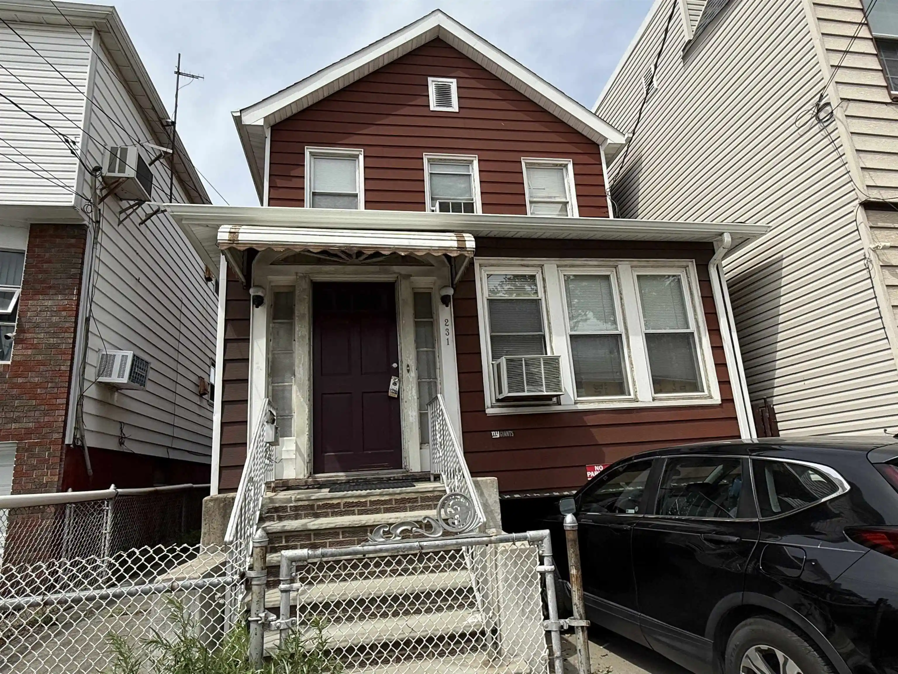 Photo 1 of Single family home for sale at 231 Linden Ave, Jersey City, NJ 07305 | MLS# 260011707 | Listing updated on 2026-07-14