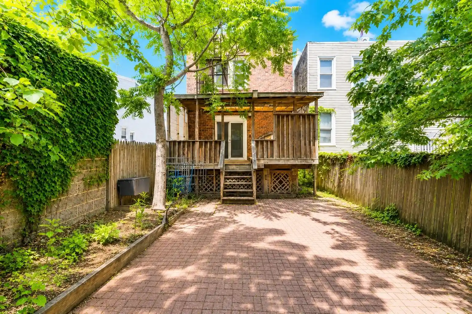 Photo 4 of Sale Pending at 27 Lincoln St, Jersey City, NJ 07307 | MLS# 260011721 | Listing updated on 2026-08-10