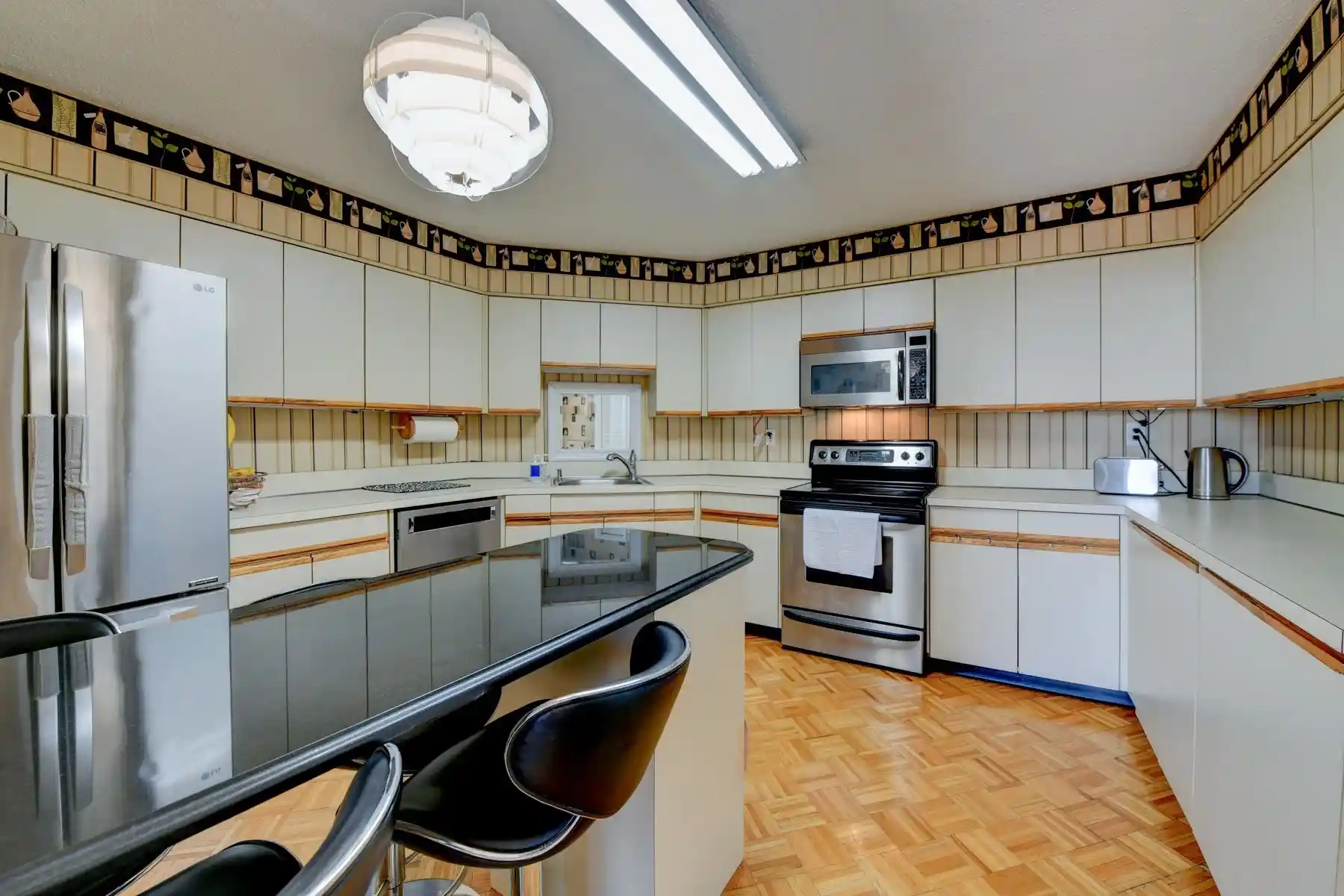 Homes for sale in Secaucus, NJ | 1528 Harmon Cove Tower #1528, Secaucus, NJ 07094 | MLS# 260011730