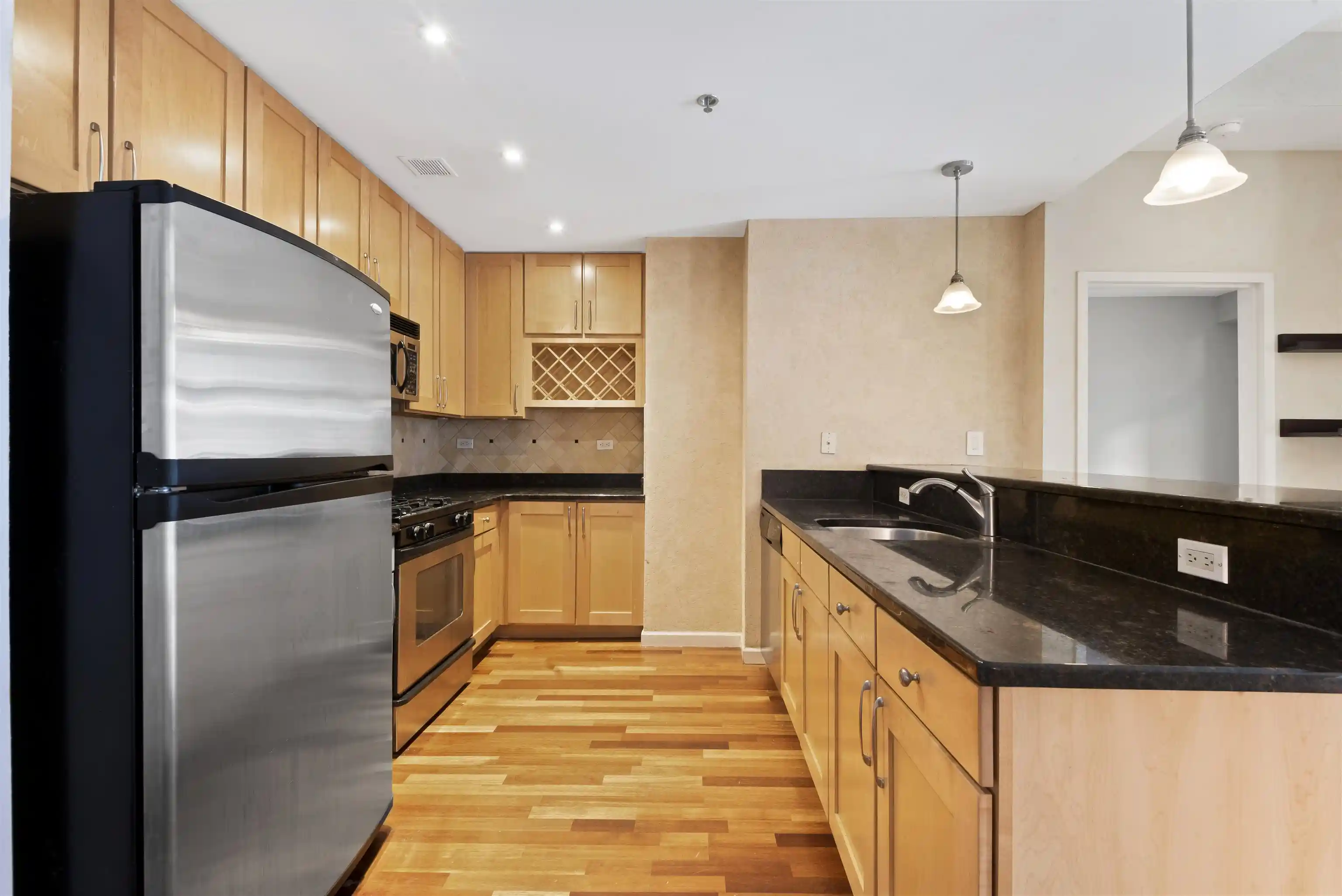 2nd image of 700 1St St, Hoboken, NJ 07030