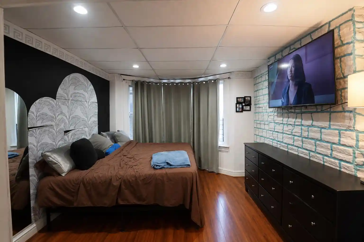 Photo 2 of Sale Pending at 159 Wilkinson Ave, Jersey City, NJ 07305 | MLS# 260011793 | Listing updated on 2026-09-18