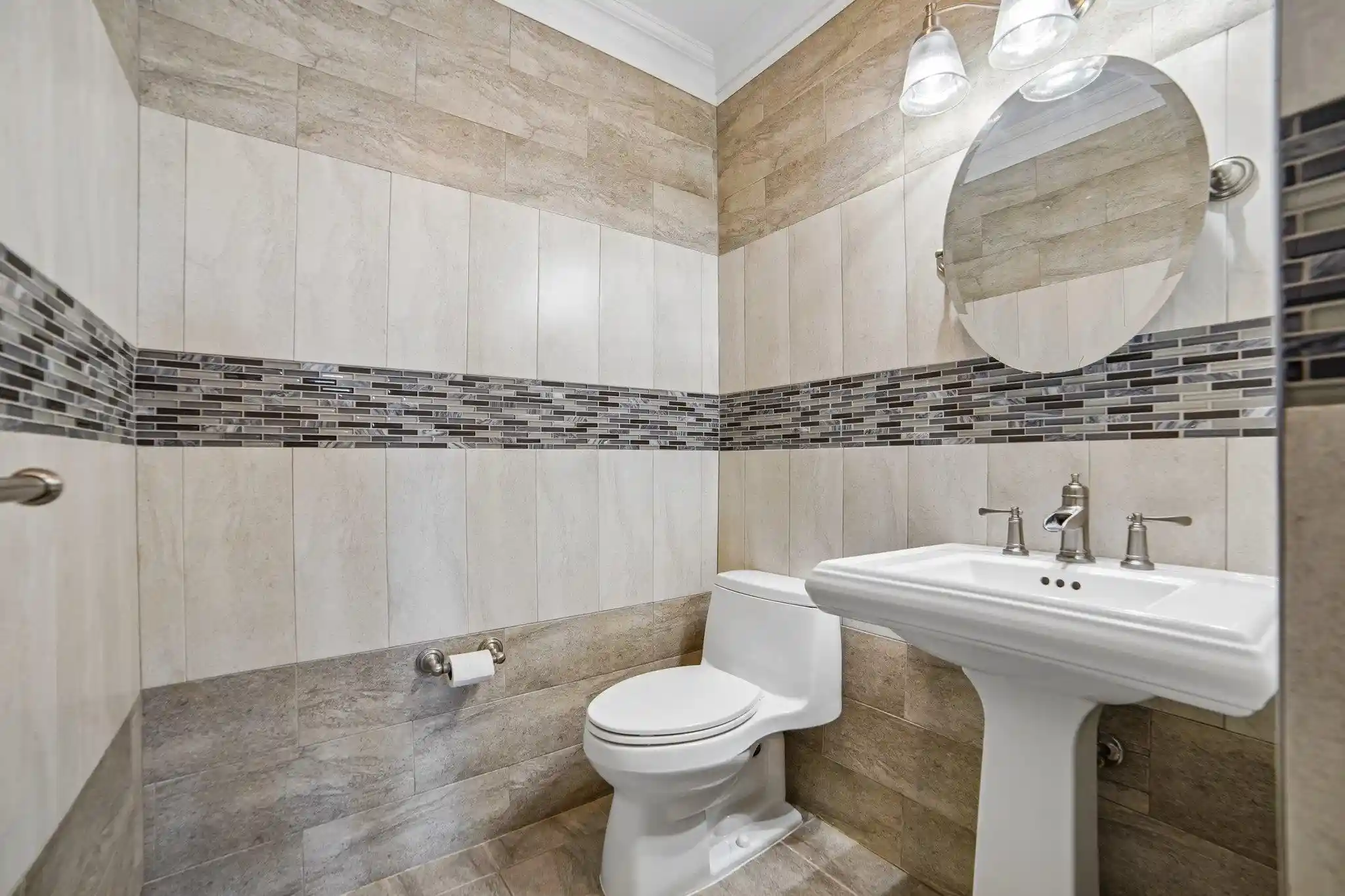2nd image of 814 Willow Ave #5RR, Hoboken, NJ 07030 | MLS# 260011936