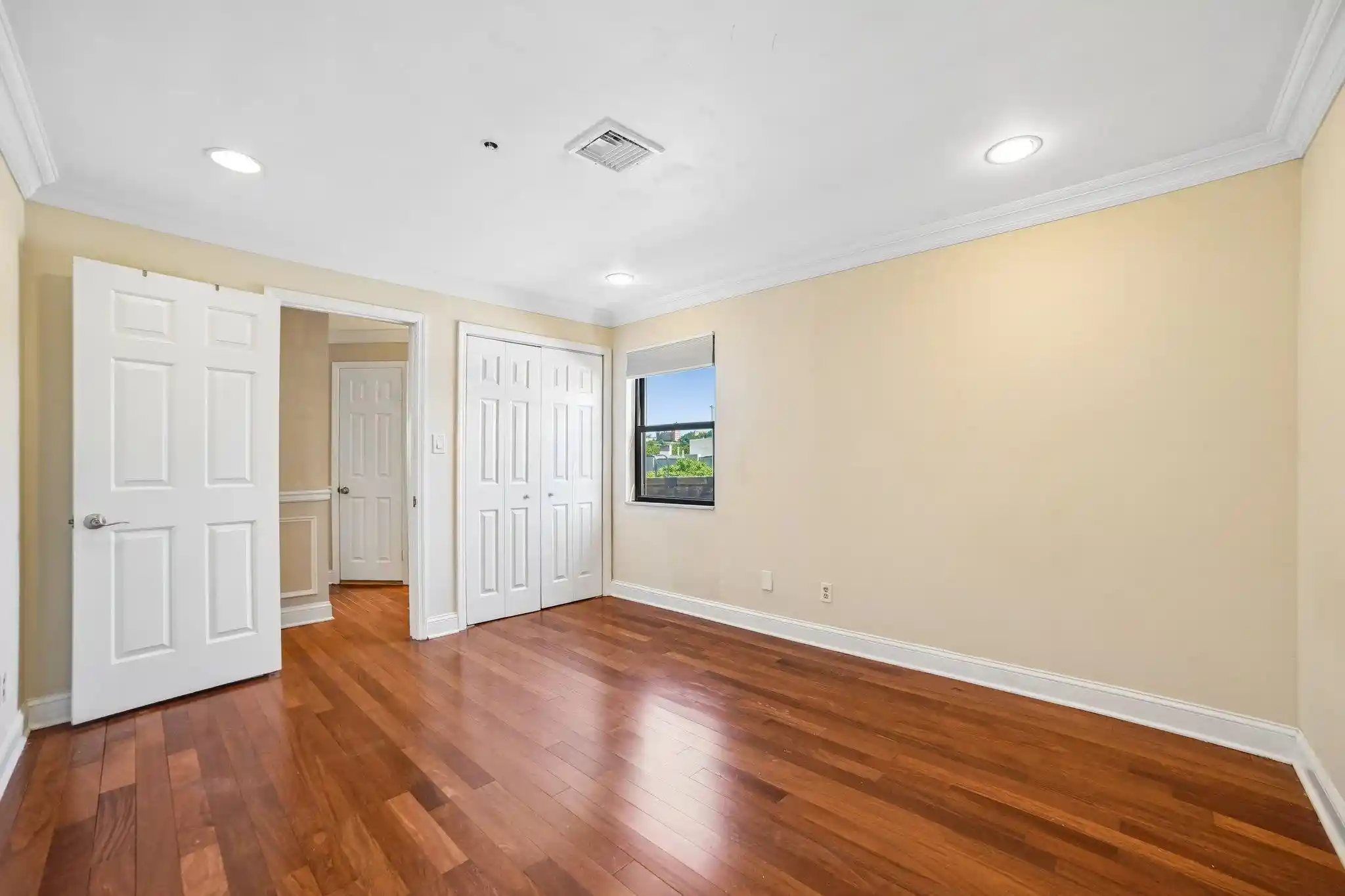 4th image of 814 Willow Ave #5RR, Hoboken, NJ 07030 | MLS# 260011936