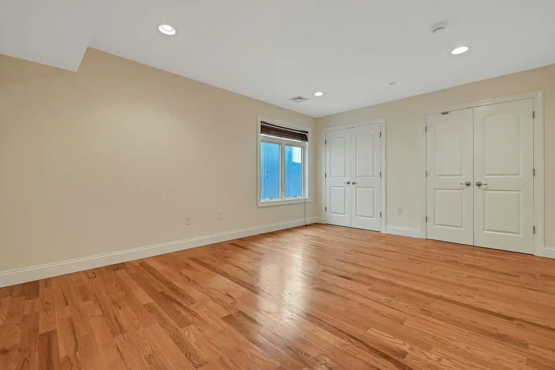 5th image of 124 68Th St, West New York, NJ 07093