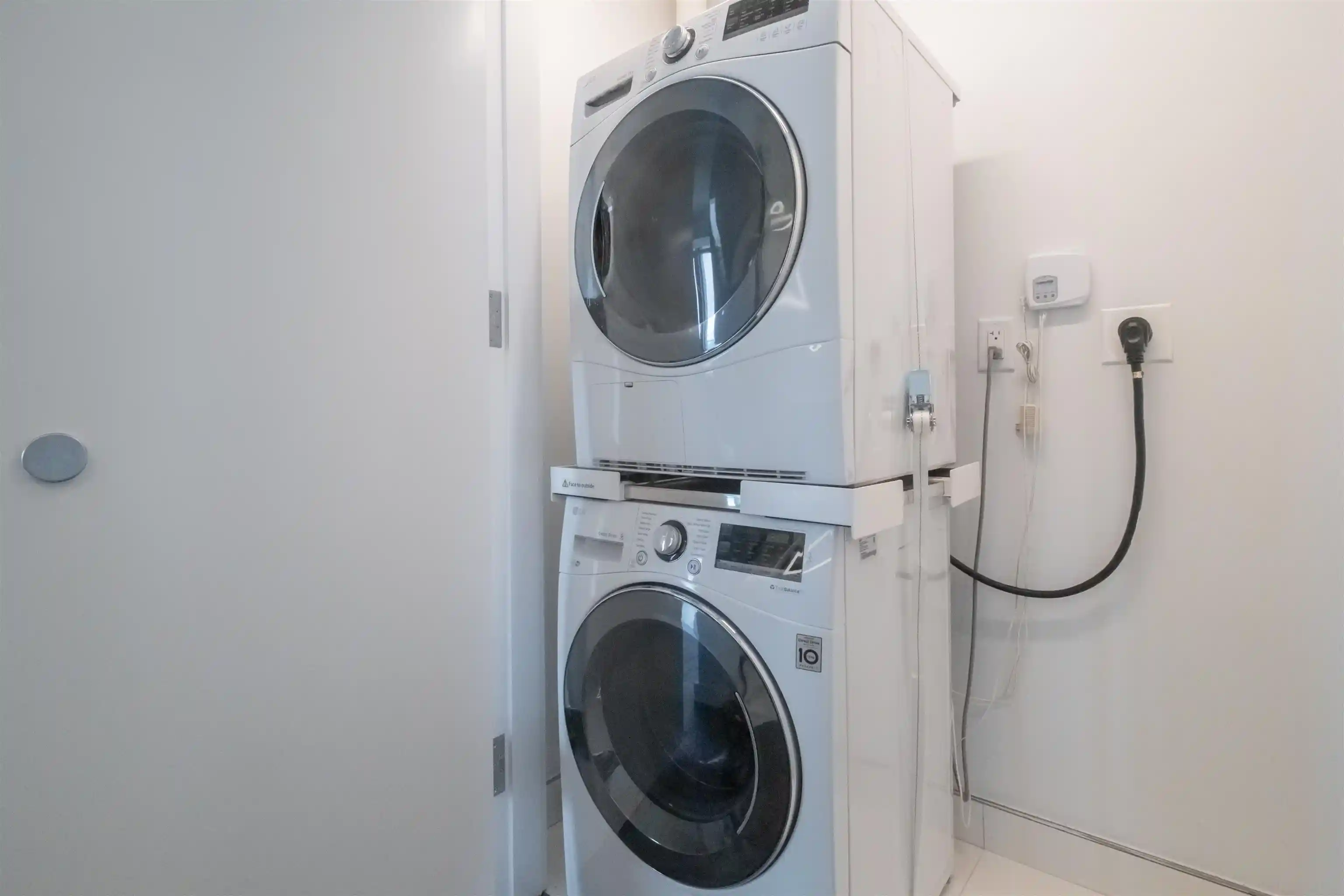 2nd image of 320 Adolphus Ave #802, Cliffside Park, NJ 07010 | MLS# 260011977