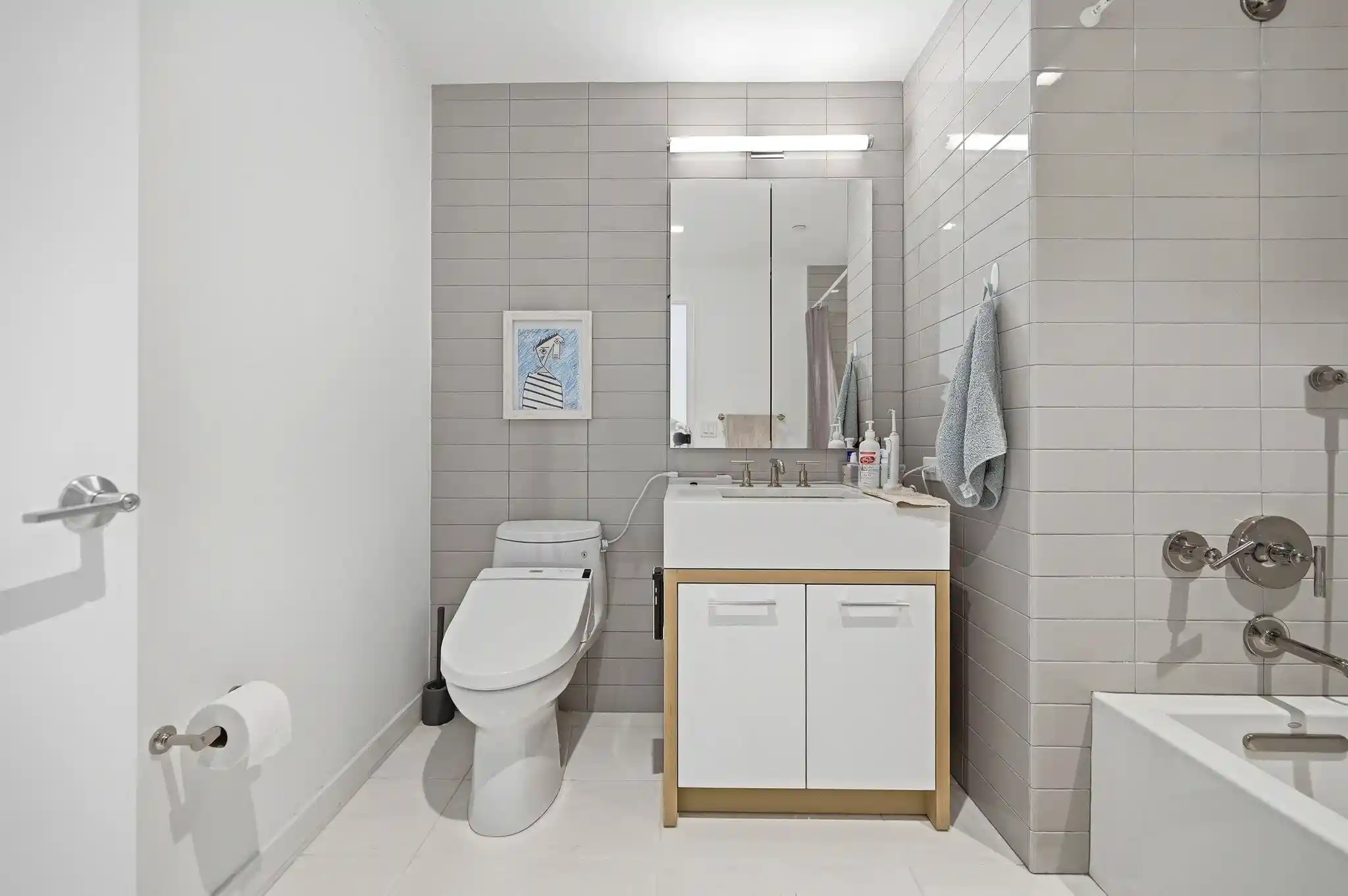 Photo 4 of Condo for sale at 75 Park Ln S #901, Jersey City, NJ 07310 | MLS# 260011988 | Listing updated on 2026-06-19