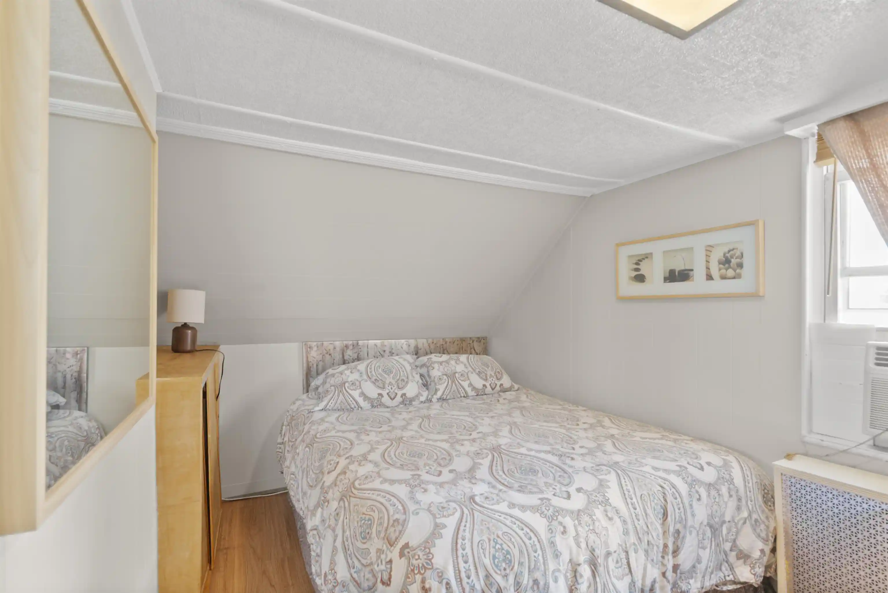 3rd image of 134 36Th St, Union City, NJ 07087 | MLS# 260012247