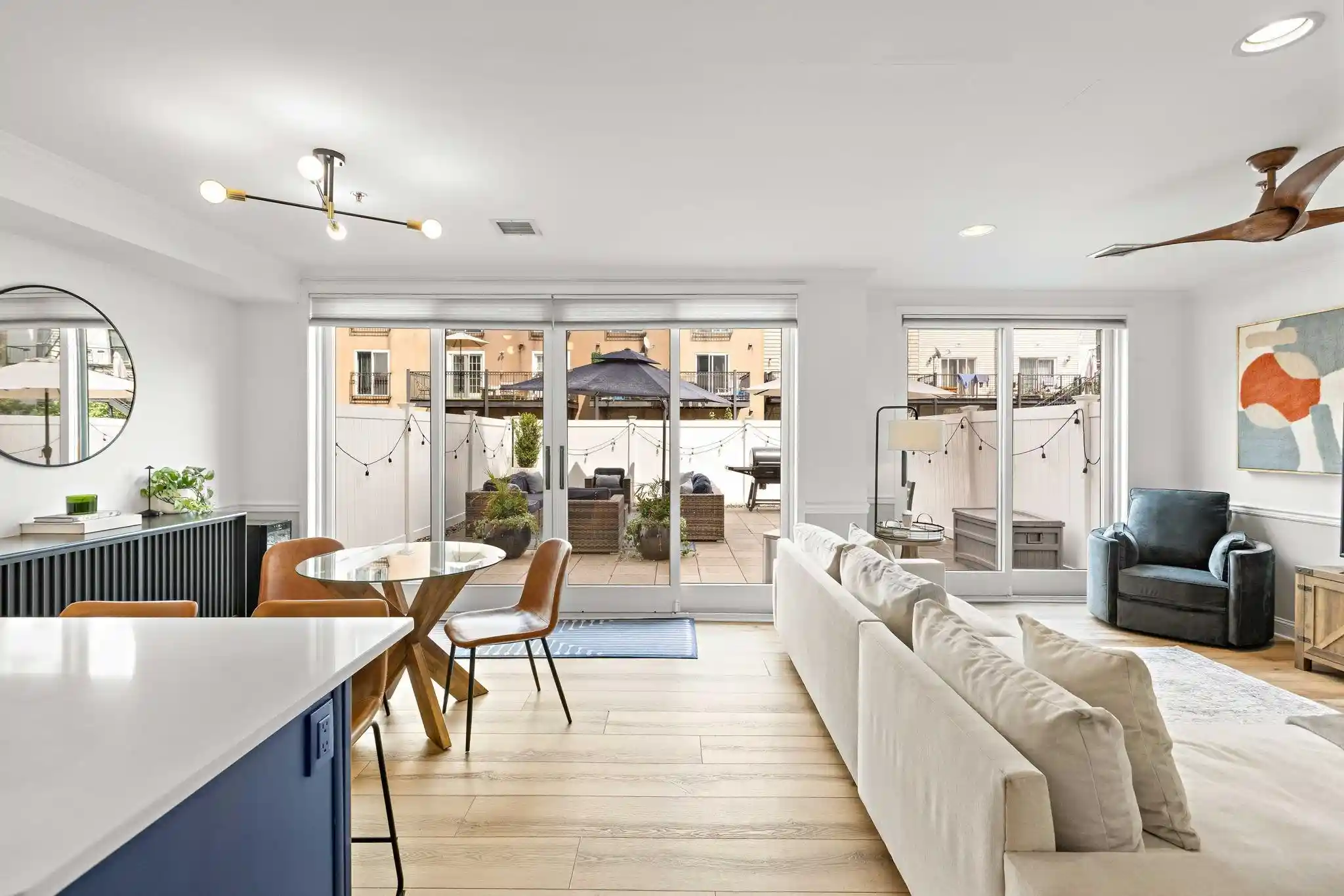 2nd image of 725 Jefferson St, Hoboken, NJ 07030