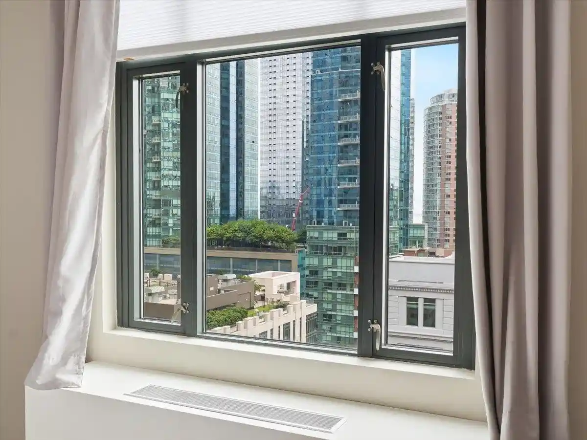 5th image of 105 Greene St #1305, Jersey City, NJ 07302 | MLS# 260012291