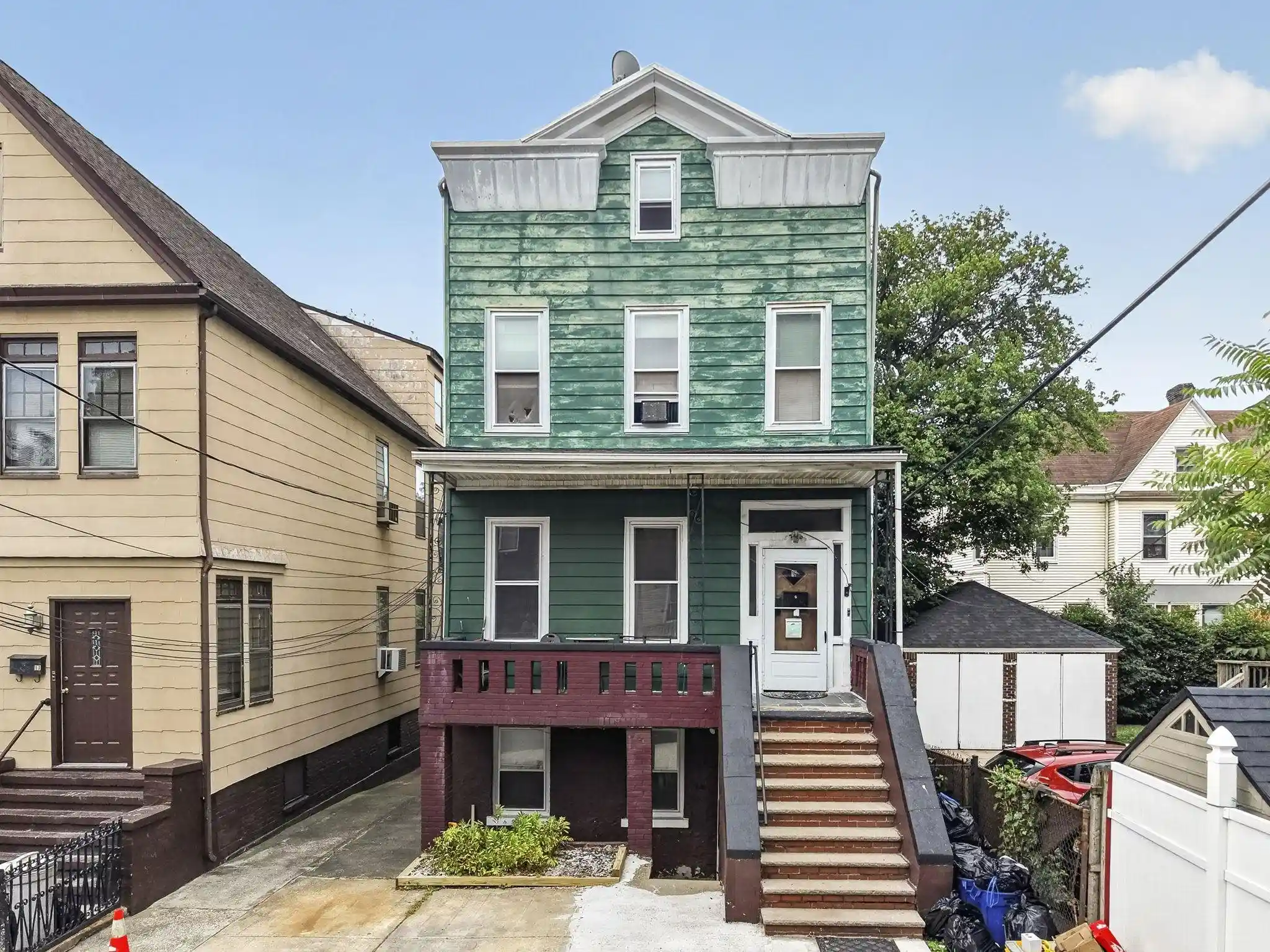 Photo 1 of Sale Pending at 19 Linden Ct, Jersey City, NJ 07305 | MLS# 260012294 | Listing updated on 2026-07-14