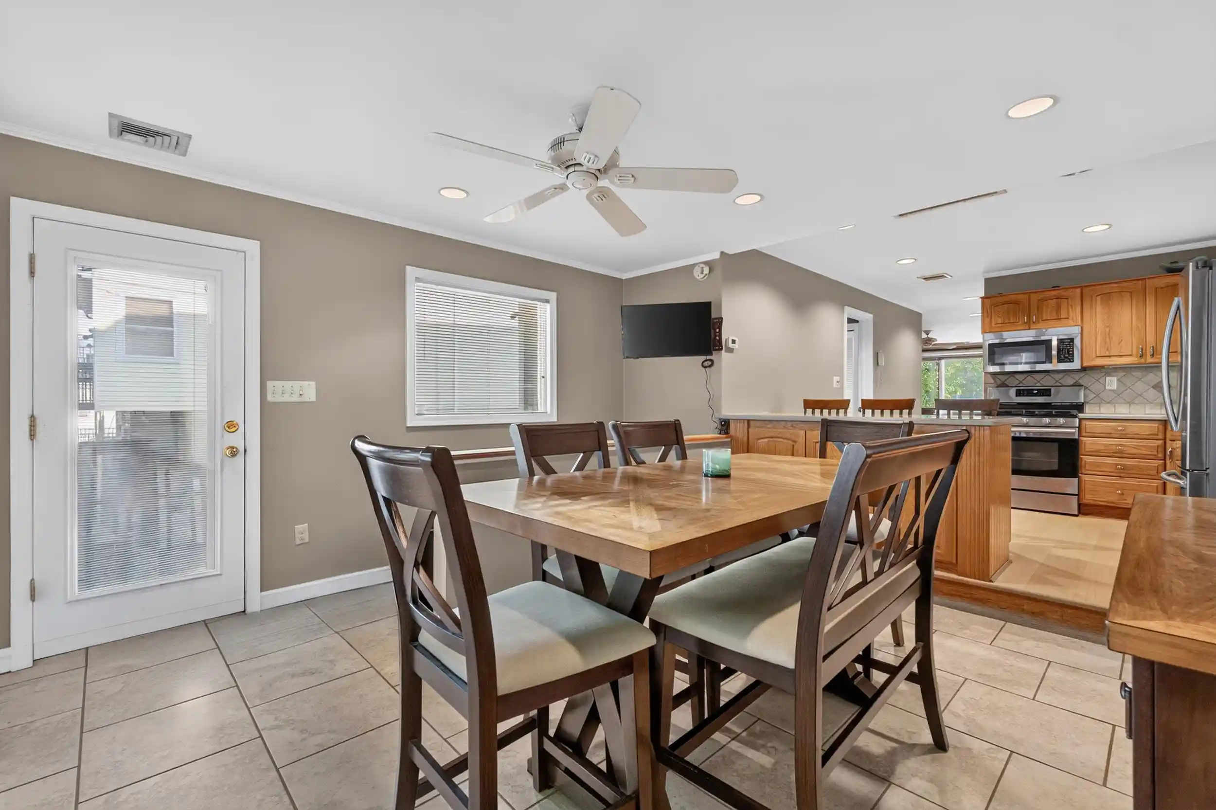 Photo 4 of Sale Pending at 79 East 27th St, Bayonne, NJ 07002 | MLS# 260012295 | Listing updated on 2026-09-01
