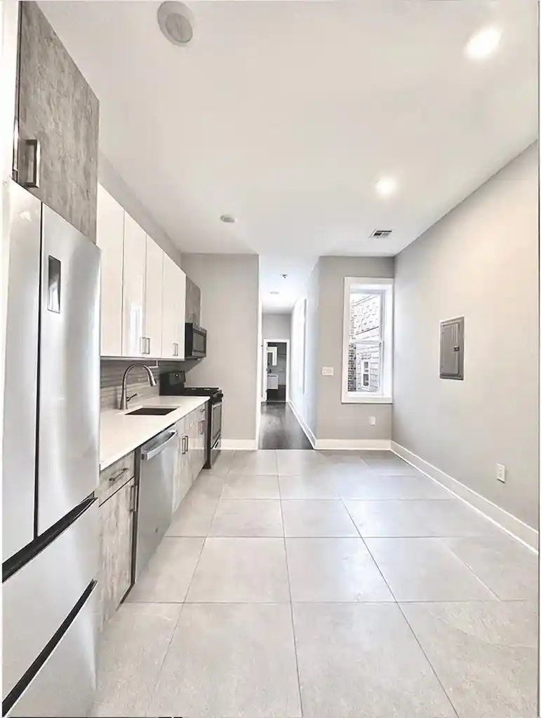 2nd image of 21 Hancock Ave, Jersey City, NJ 07307