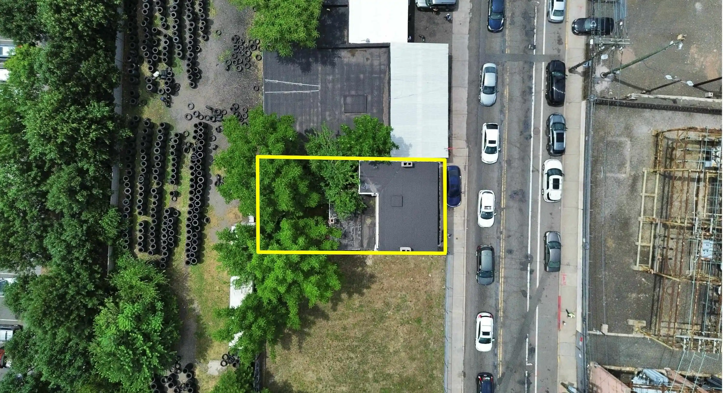 Photo 4 of House for sale at 1052 Garfield Ave, Jersey City, NJ 07304 | MLS# 260012379 | Listing updated on 2026-08-20