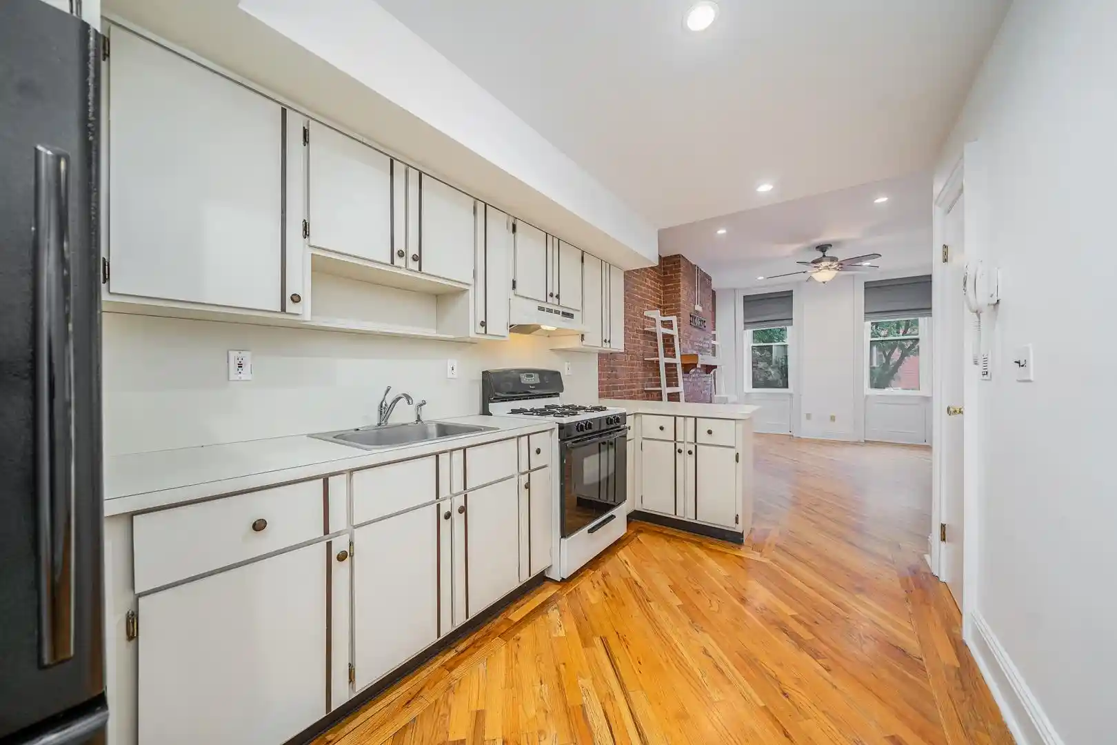 3rd image of 232 Park Ave #3N, Hoboken, NJ 07030 | MLS# 260012397