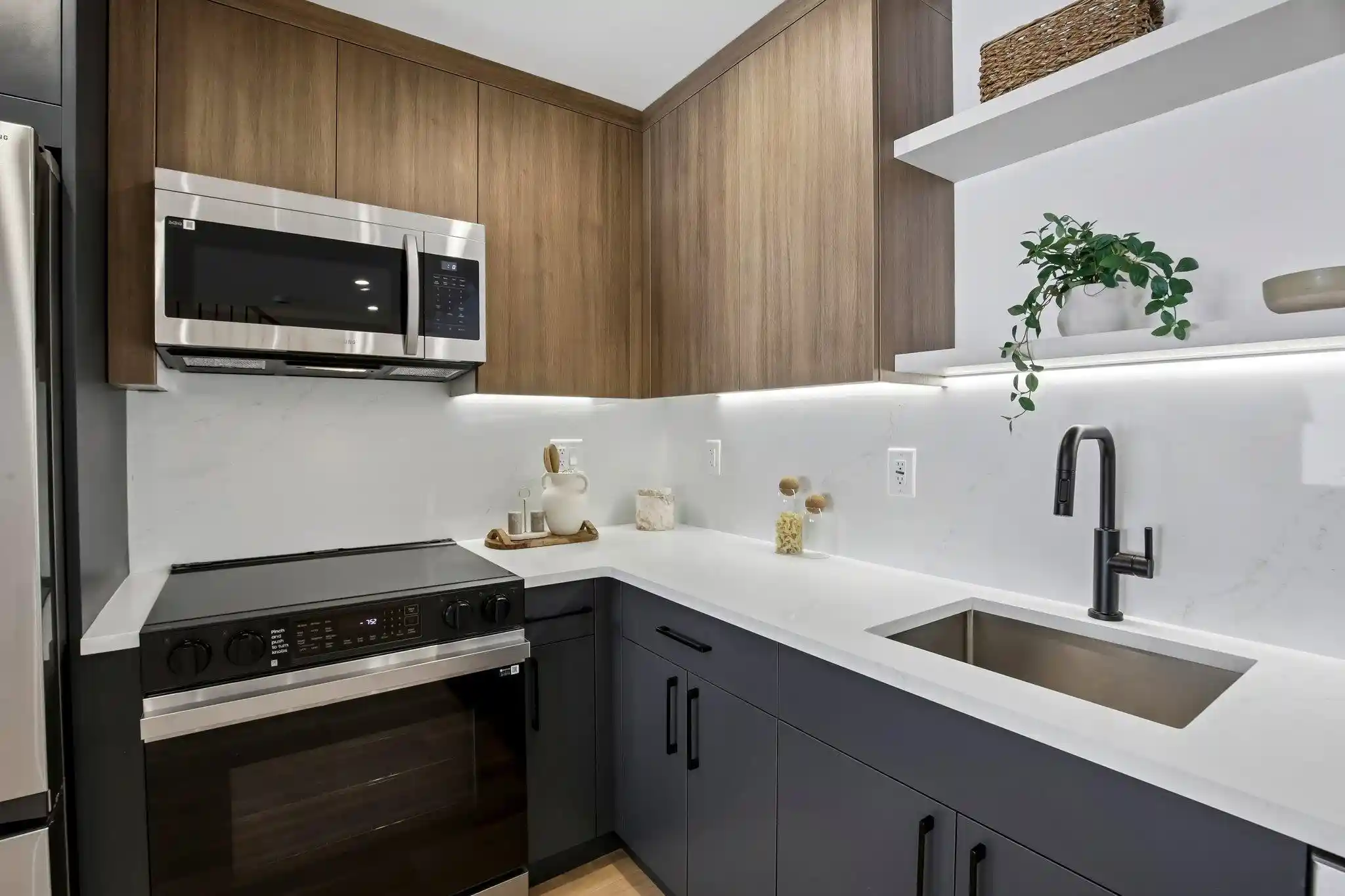 Photo 4 of Condo for sale at 105 Laidlaw Ave, Jersey City, NJ 07306 | MLS# 260012428 | Listing updated on 2026-08-31