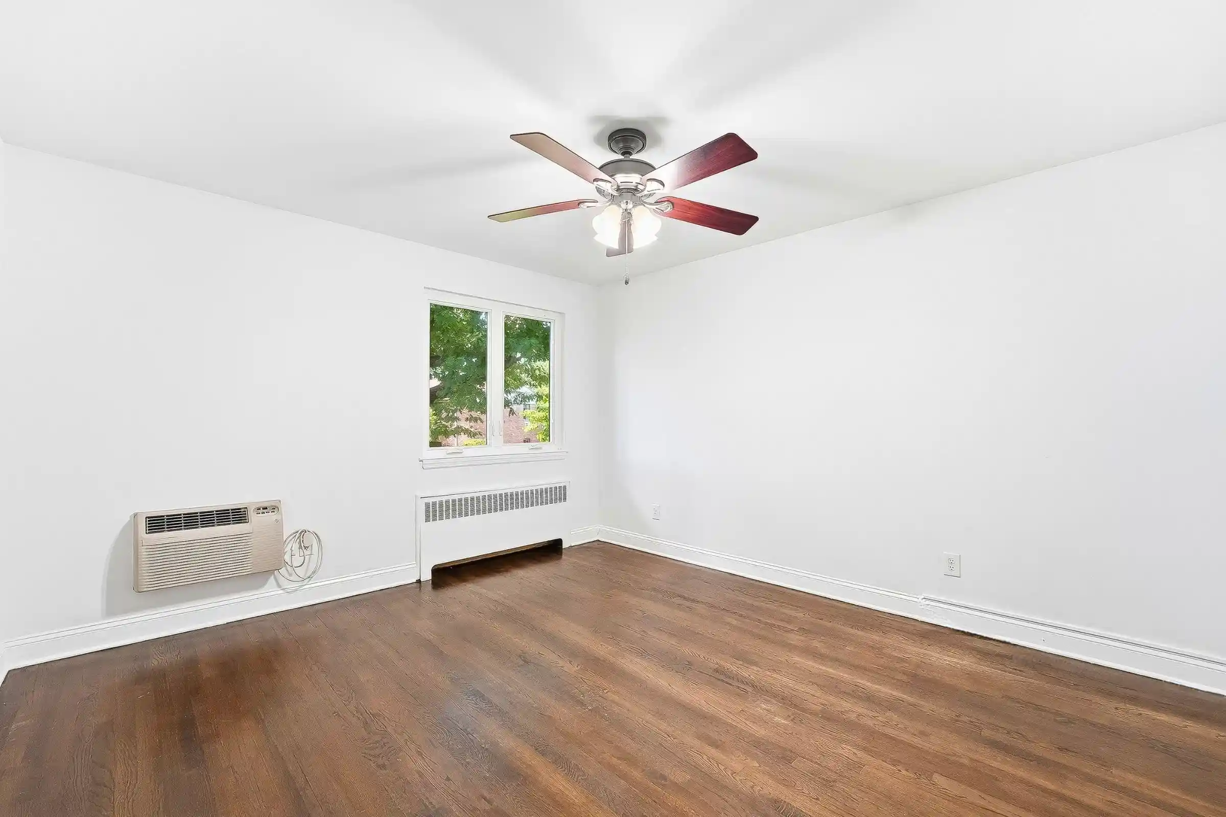 4th image of 89D Troy Dr, Springfield, NJ 07081 | MLS# 260012451