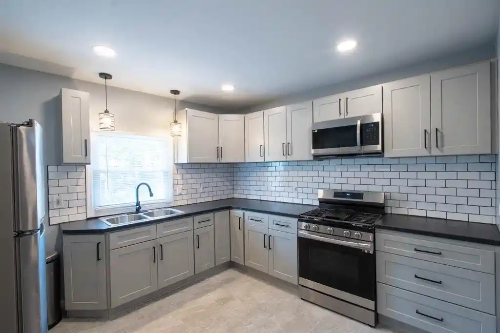 Photo 4 of House for sale at 17 Bayside Pl, Jersey City, NJ 07305 | MLS# 260012455 | Listing updated on 2026-08-17