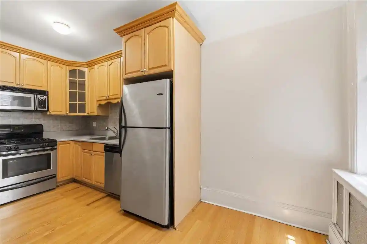 Photo 4 of Condo for sale at 6015 Boulevard E #1-B, West New York, NJ 07093 | MLS# 260012527 | Listing updated on 2026-07-22