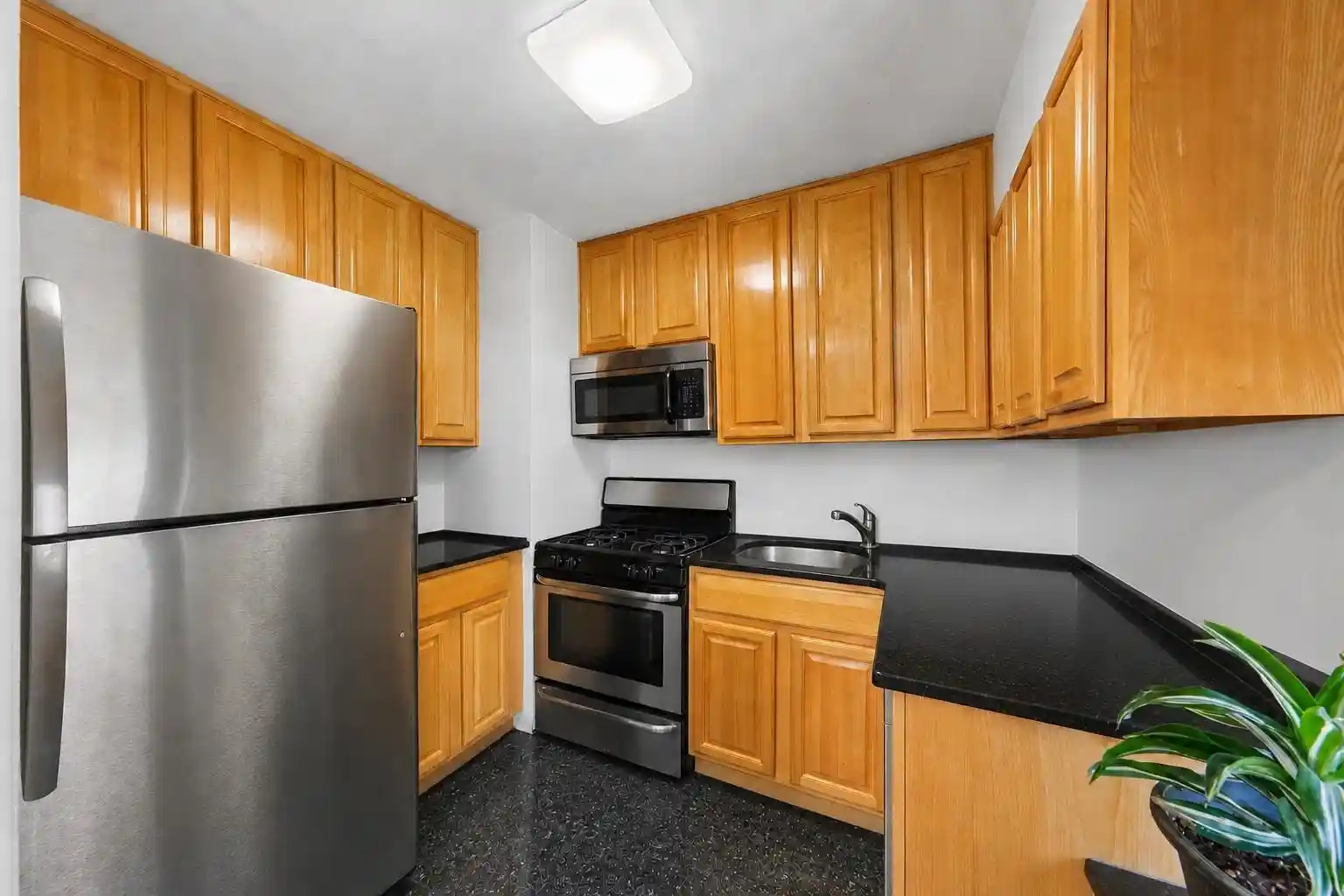 2nd image of 135 Montgomery St #16A, Jersey City, NJ 07302 | MLS# 260012594