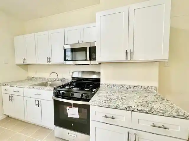 4th image of 68 Rose Ave #1-4, Jersey City, NJ 07305 | MLS# 260012601