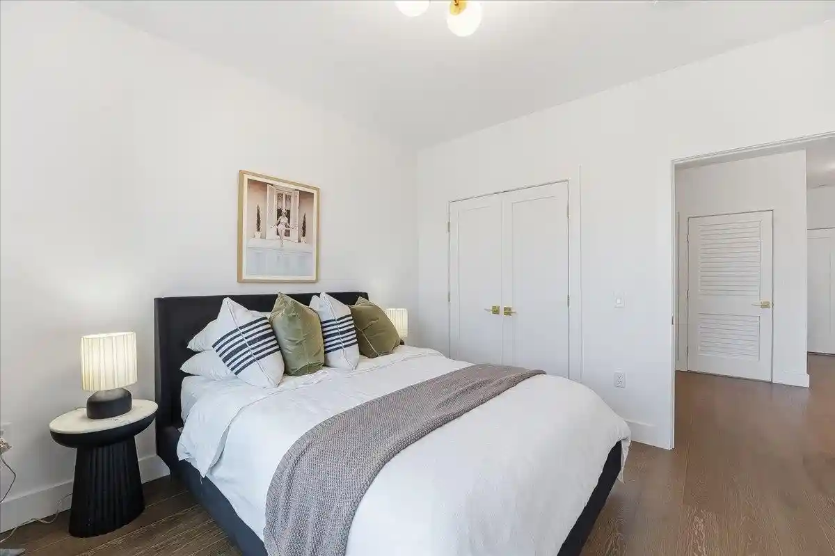 Photo 4 of Condo for sale at 386 5th Street #402, Jersey City, NJ 07302 | MLS# 260012725 | Listing updated on 2026-07-20