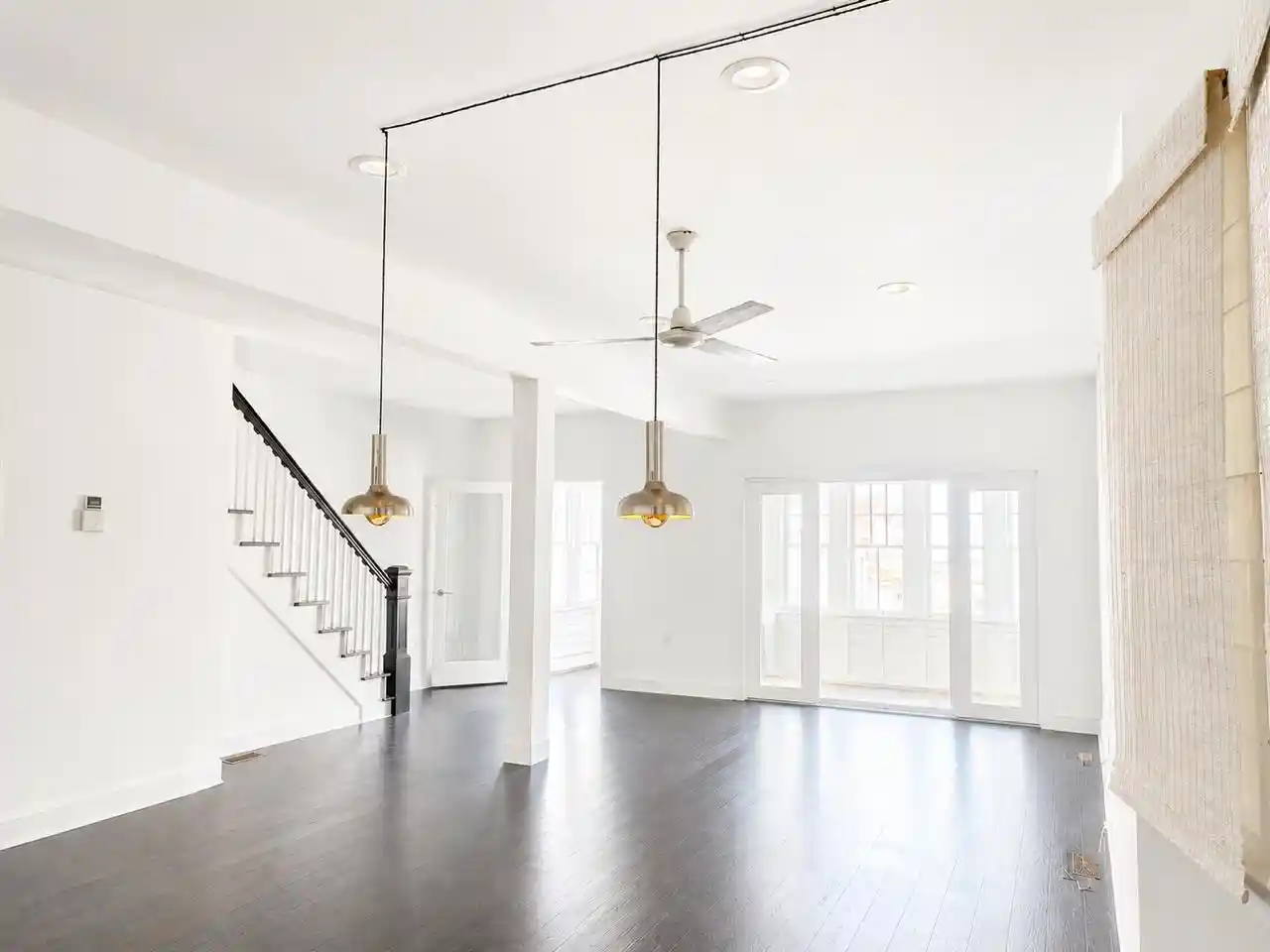Single family home for sale at 528 Undercliff Ave, Edgewater, NJ 07020-1593 | MLS# 260012770