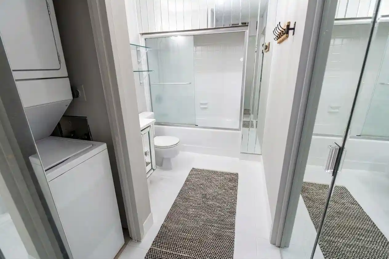 Photo 3 of Condo for sale at 108 Harmon Cvs Tower, Secaucus, NJ 07094 | MLS# 260012777 | Listing updated on 2026-08-31