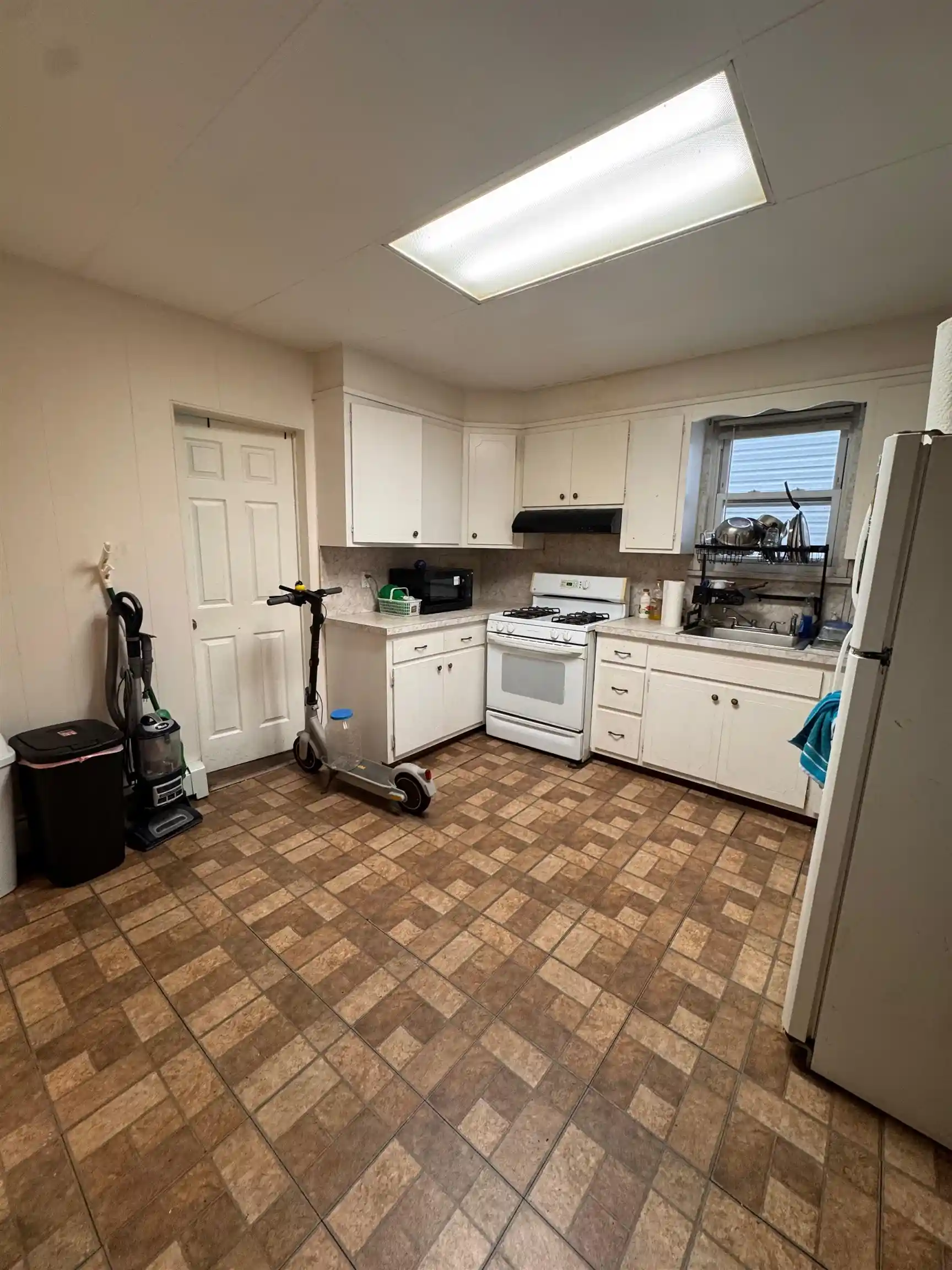 Listing Photo 5 - Condo for sale in building located at 123 Collard St, Jersey City, NJ 07306
