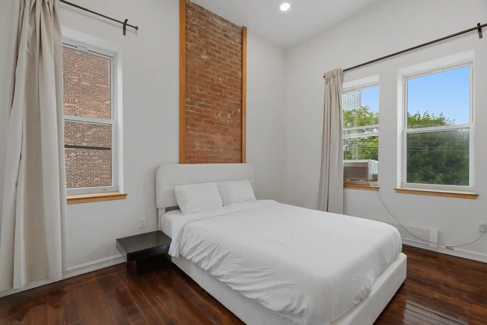 4th image of 25 High St, Jersey City, NJ 07052