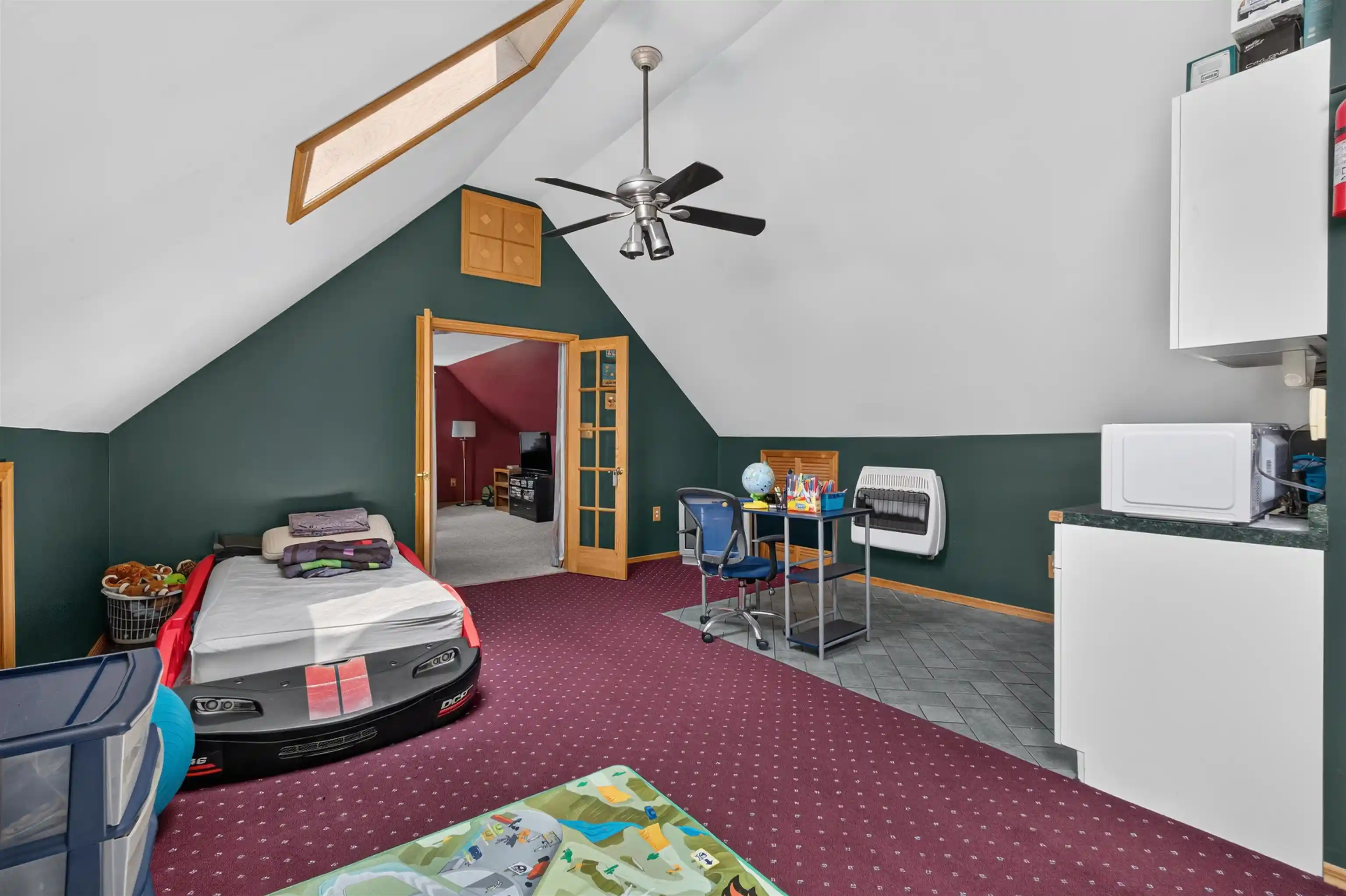 Photo 3 of Sale Pending at 98 West 15th St, Bayonne, NJ 07002 | MLS# 260012971 | Listing updated on 2026-08-02