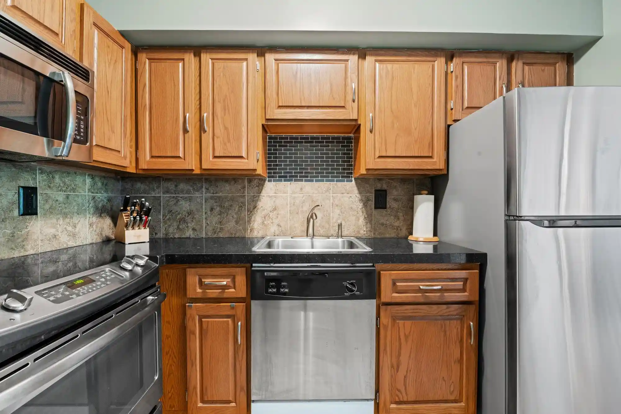 2nd image of 330 Monroe St #2R, Hoboken, NJ 07030 | MLS# 260012986