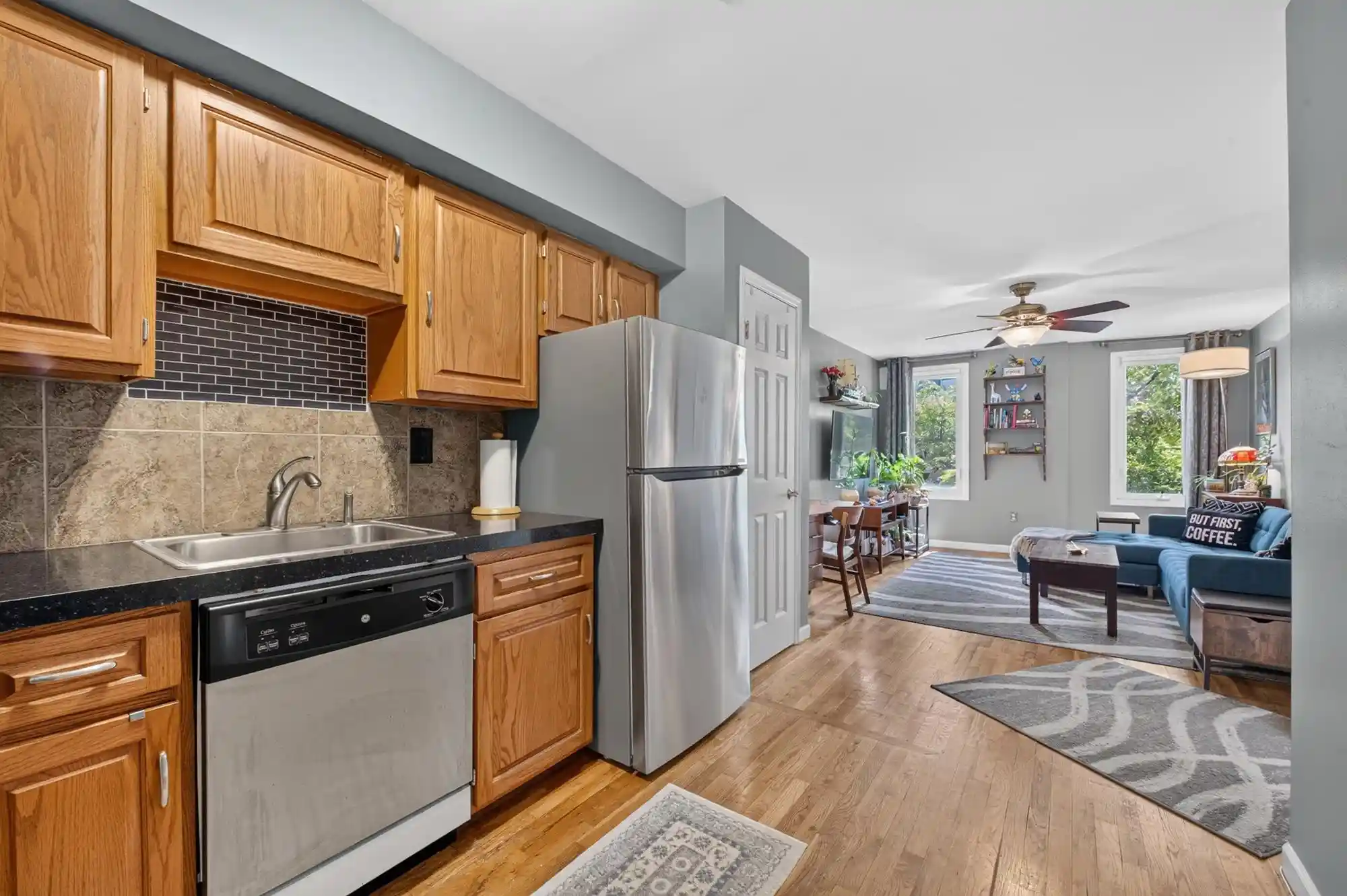 3rd image of 330 Monroe St #2R, Hoboken, NJ 07030 | MLS# 260012986