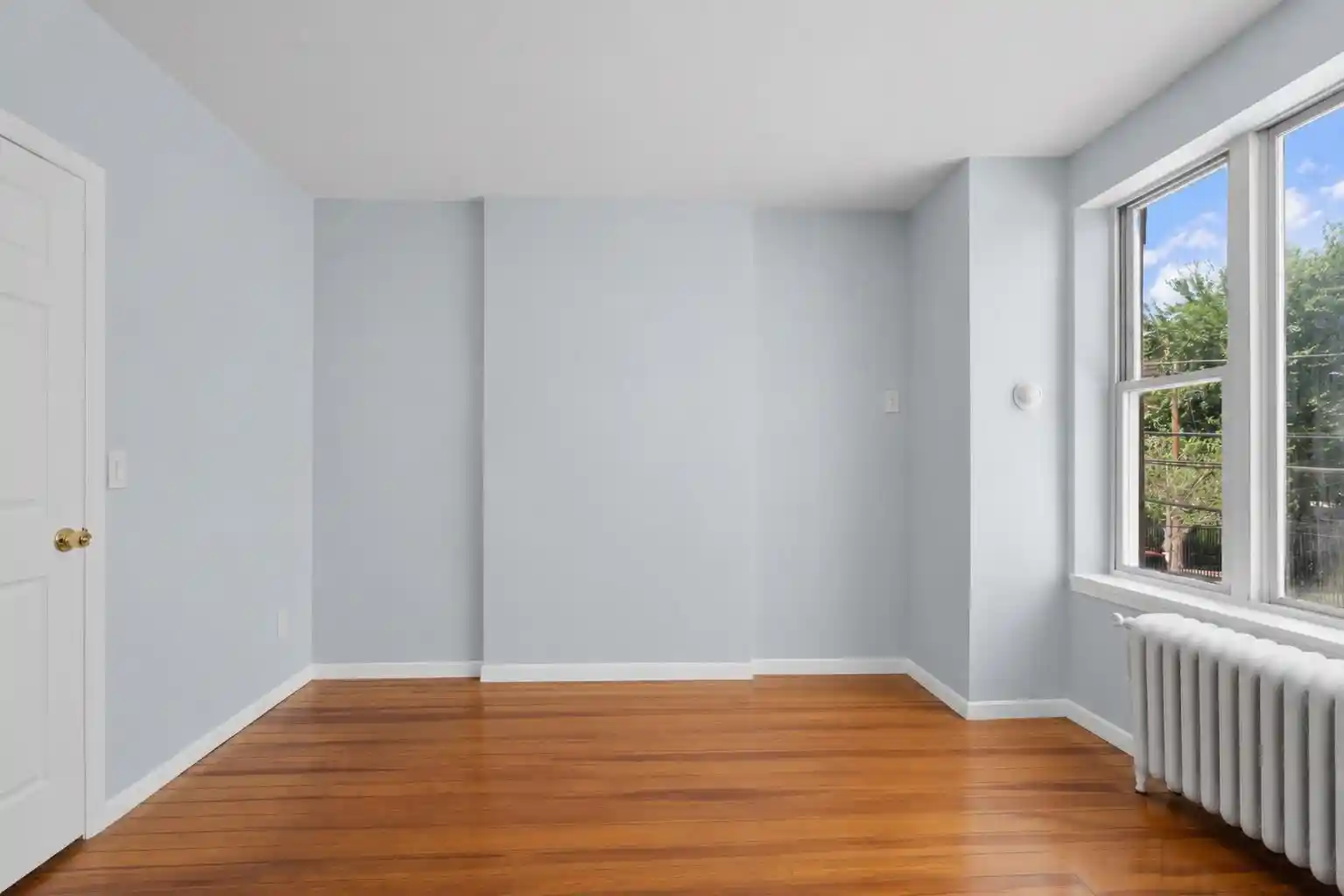 Homes for sale in West New York, NJ | 221 54th St, West New York, NJ 07093