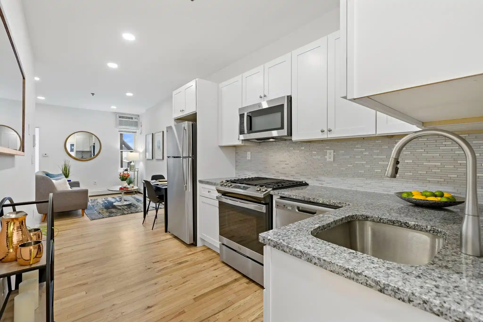 2nd image of 110 Washington St, Hoboken, NJ 07030